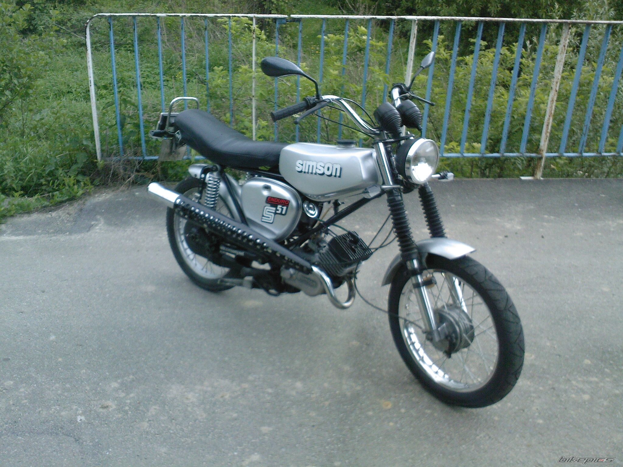 Photo 2402812