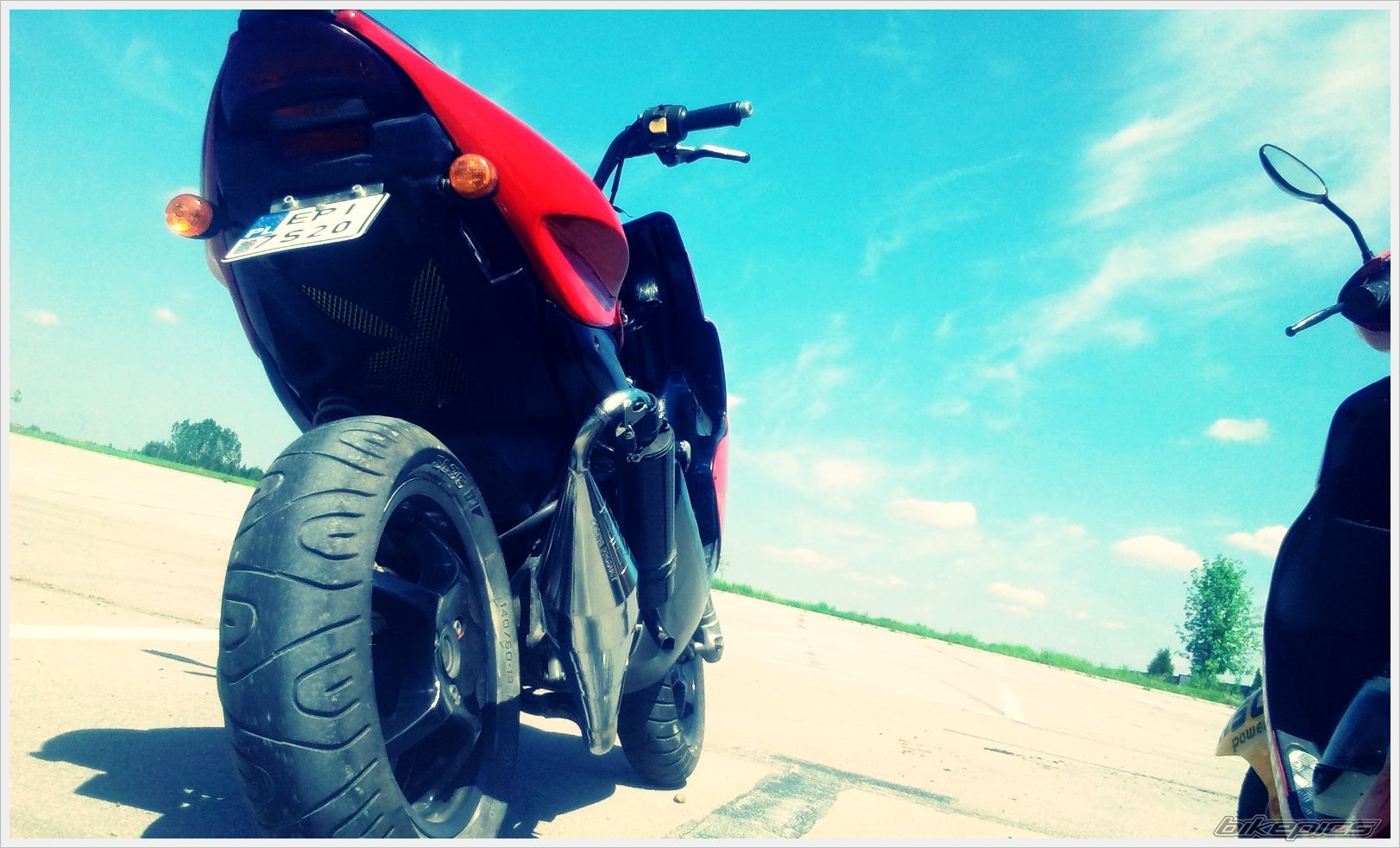 Bike Photo 2403166