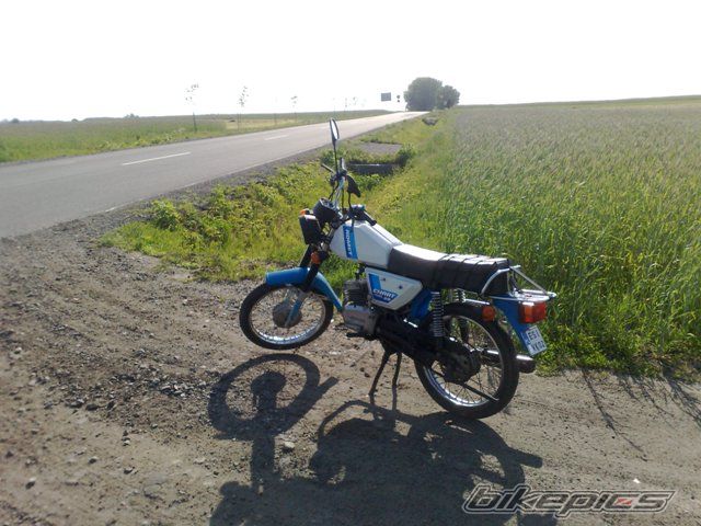 Photo 2403242