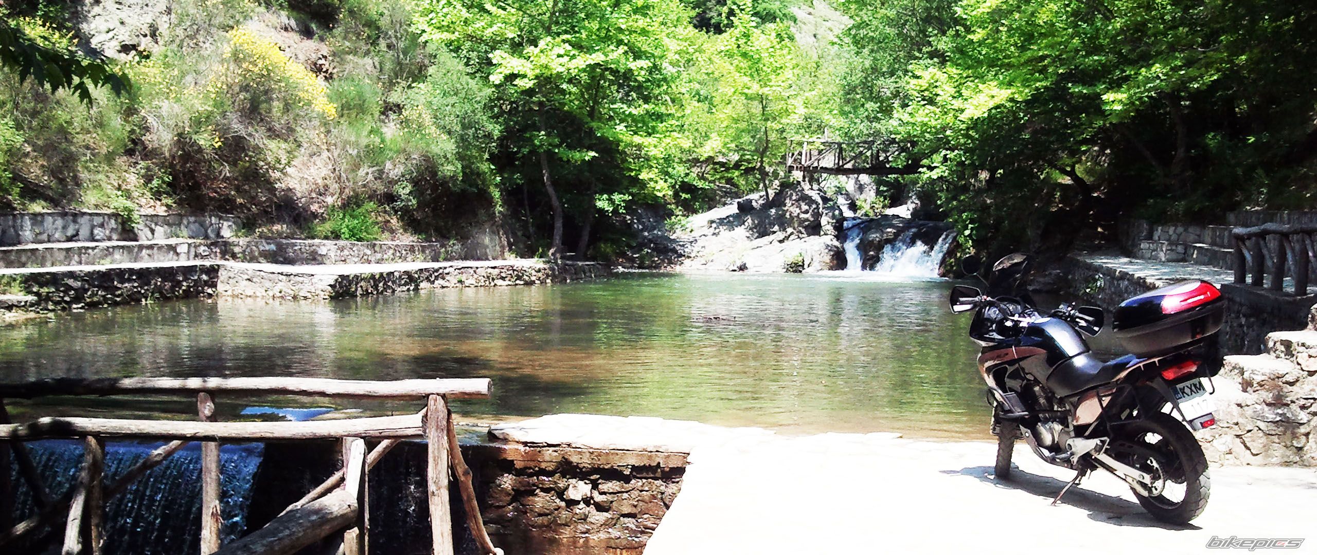 Photo 2403261