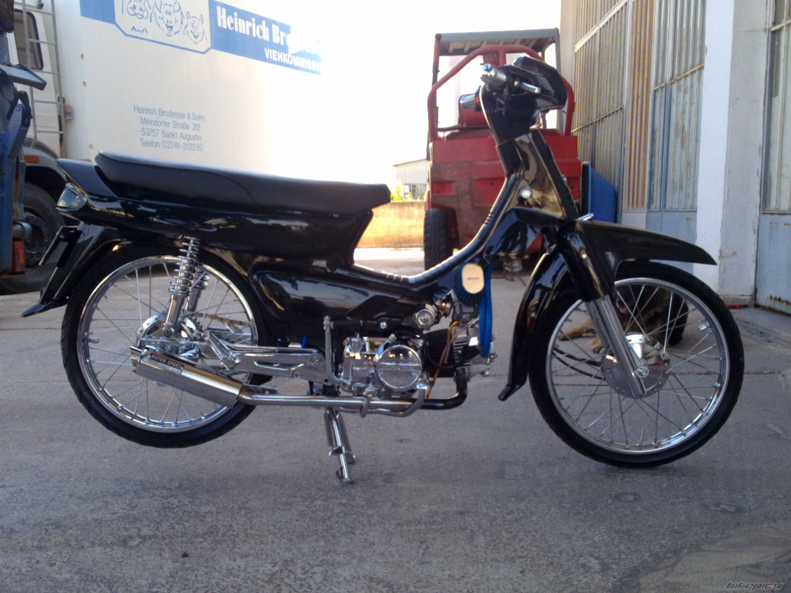 Photo 2403280