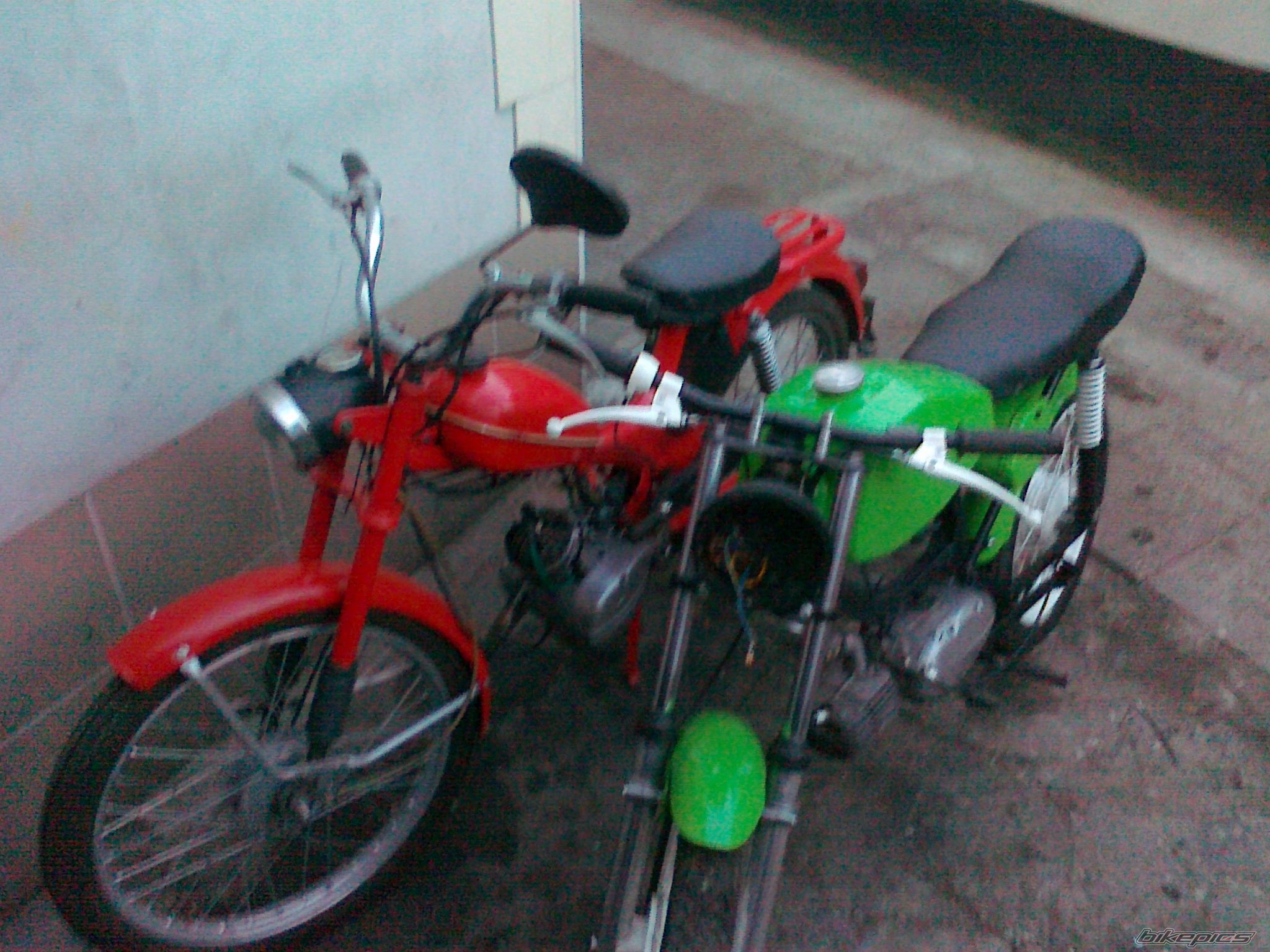 Photo 2403308