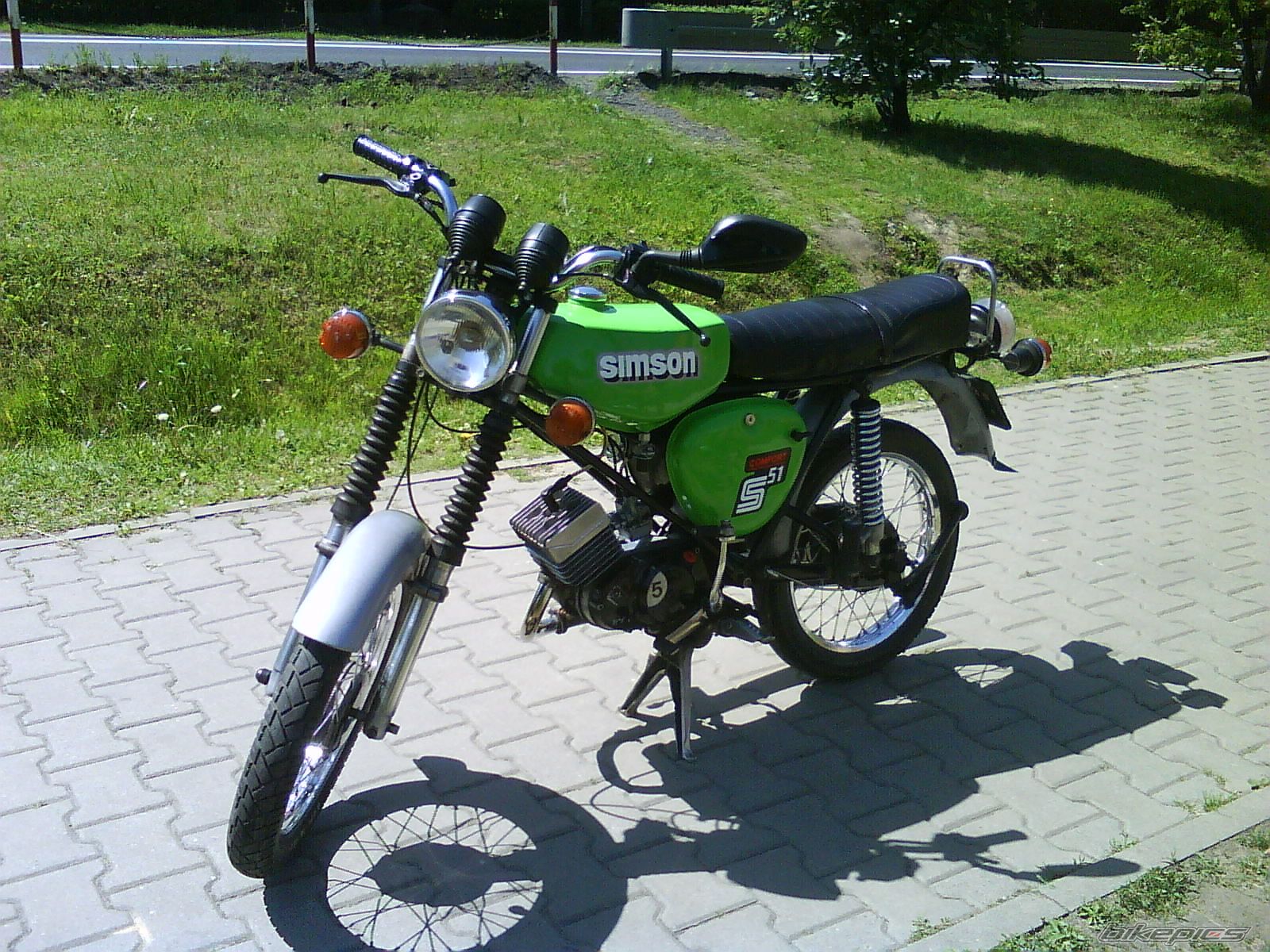 Photo 2403364
