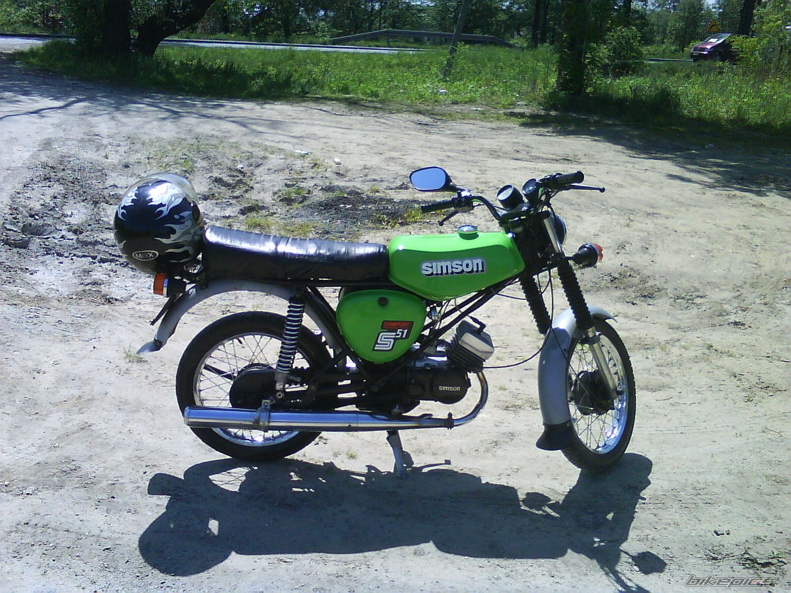 Photo 2403373