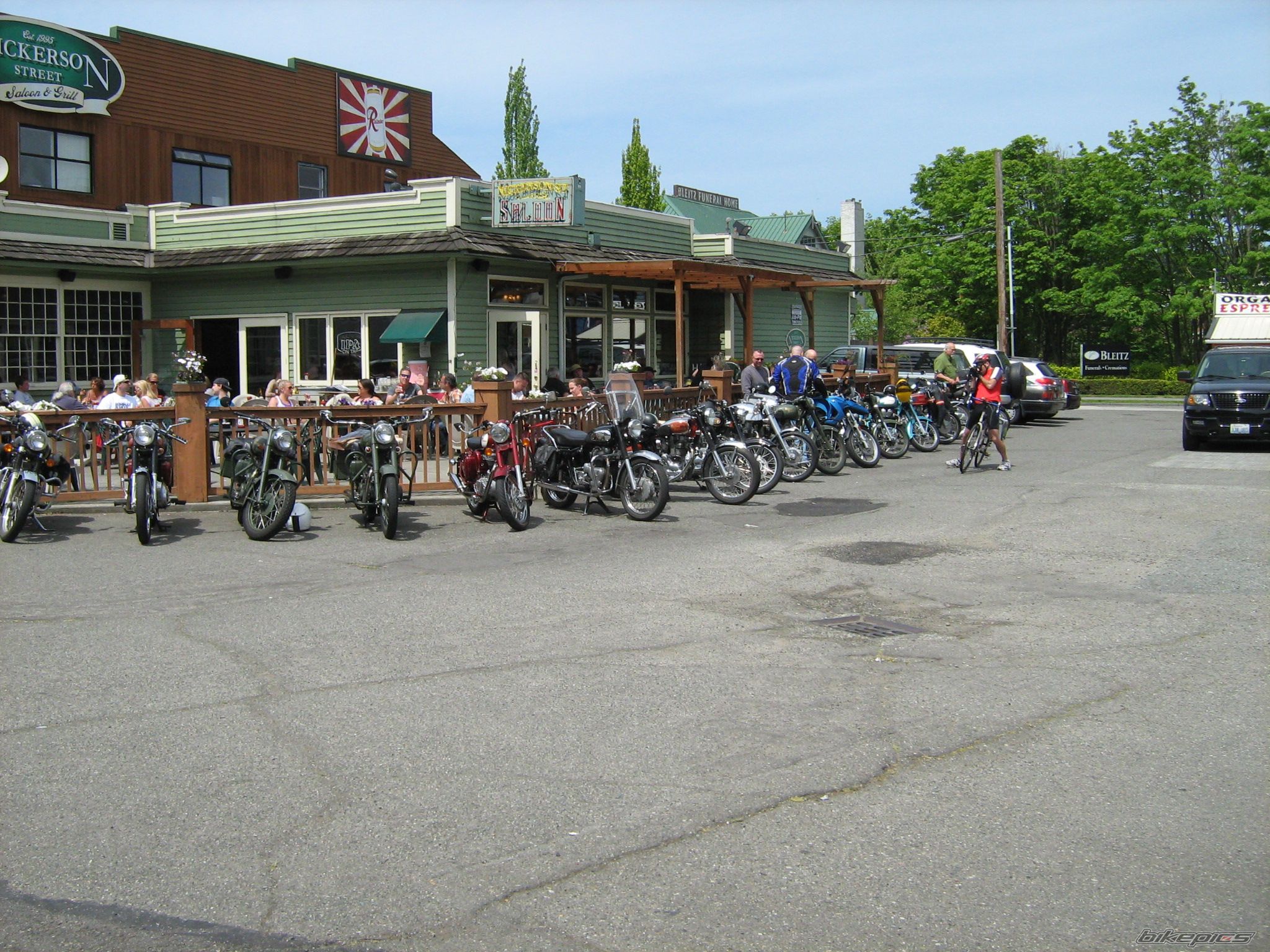 Photo 2403387