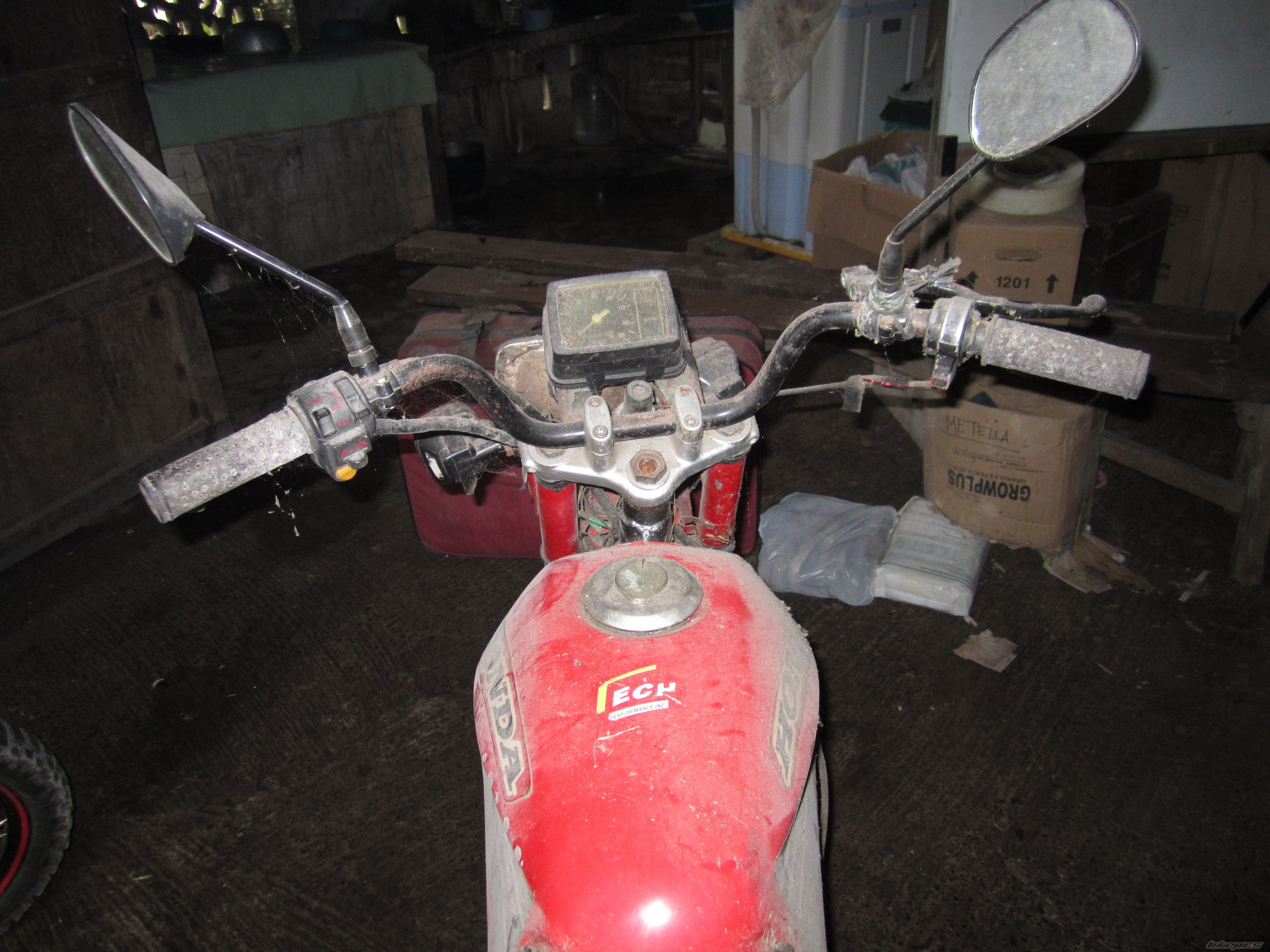 Photo 2403471