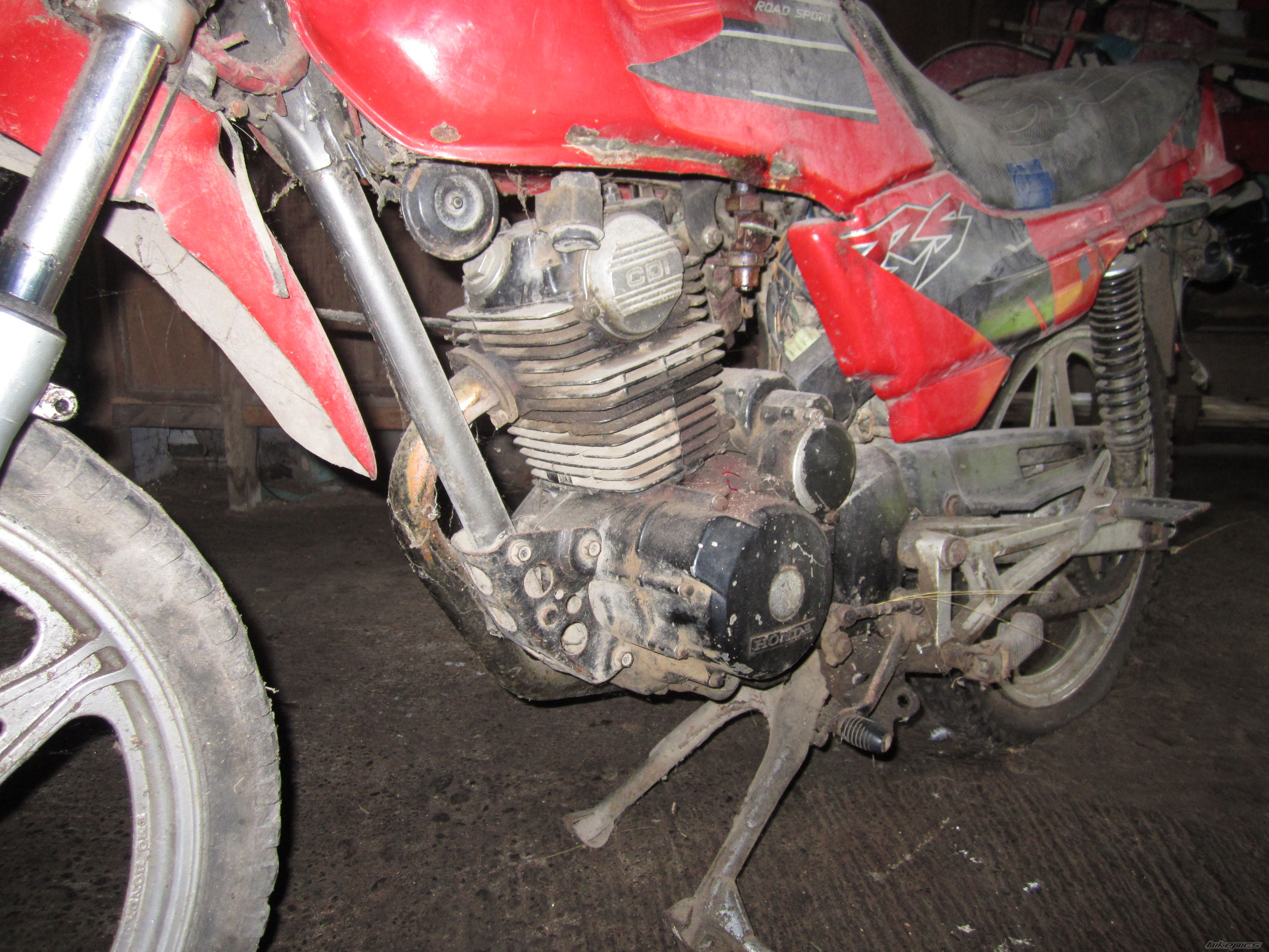Photo 2403473
