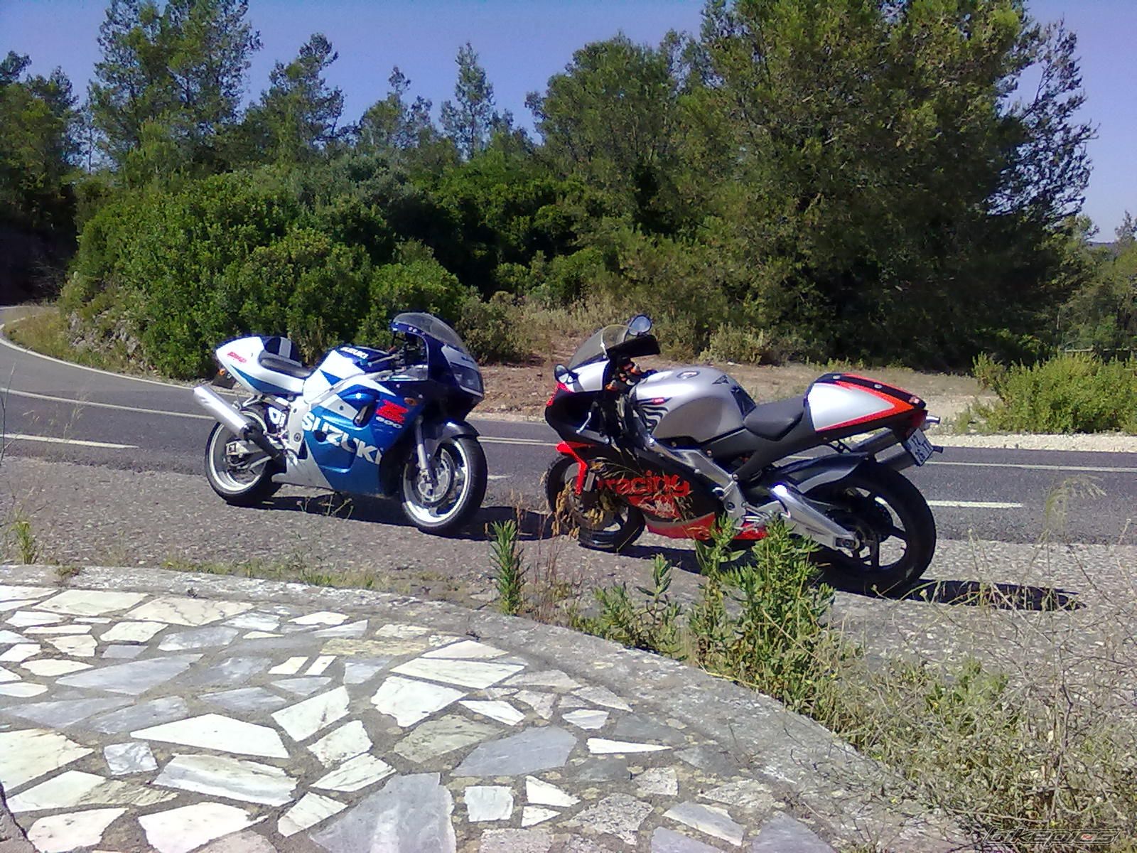 Photo 2403589