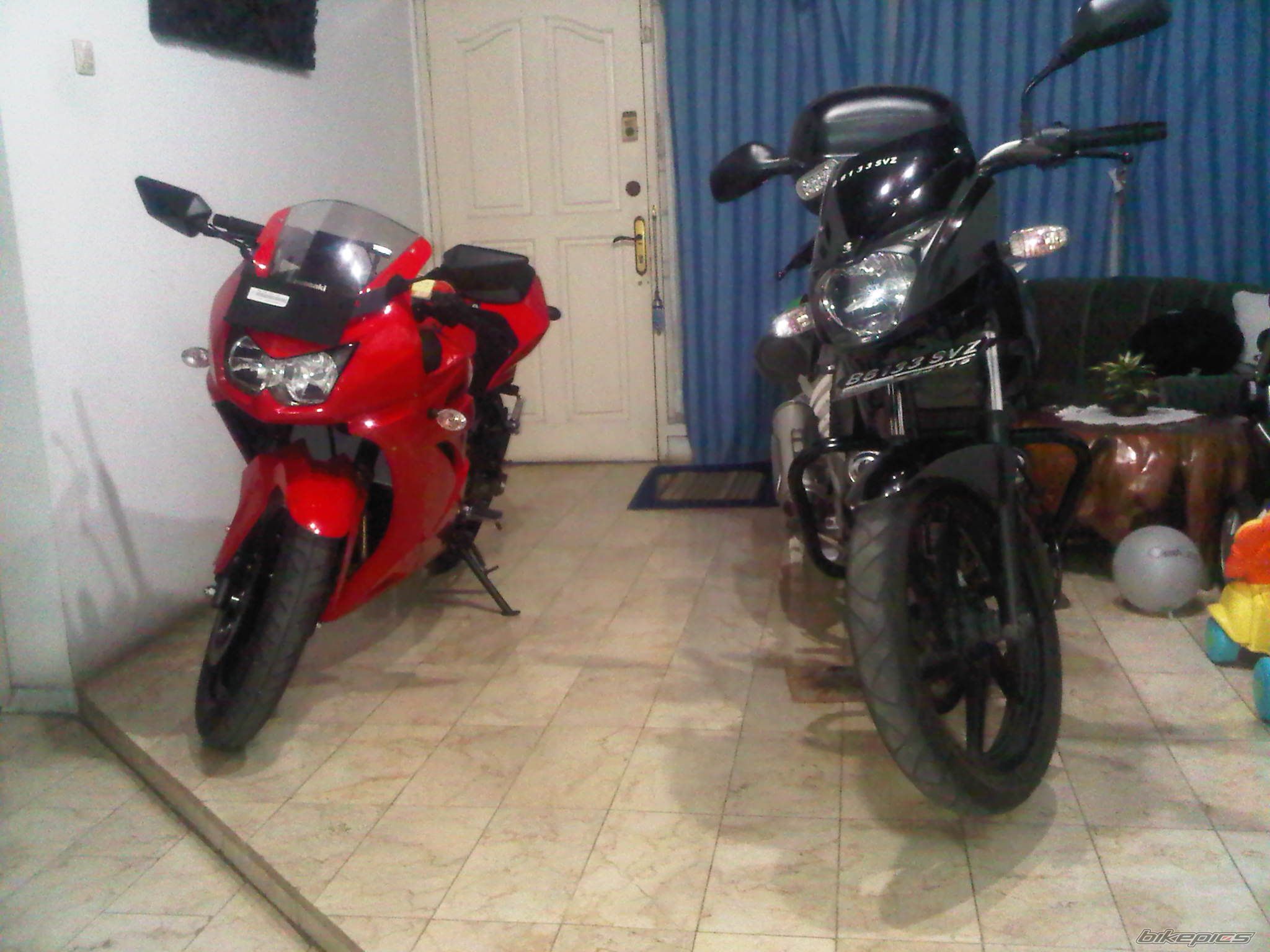 Photo 2403627