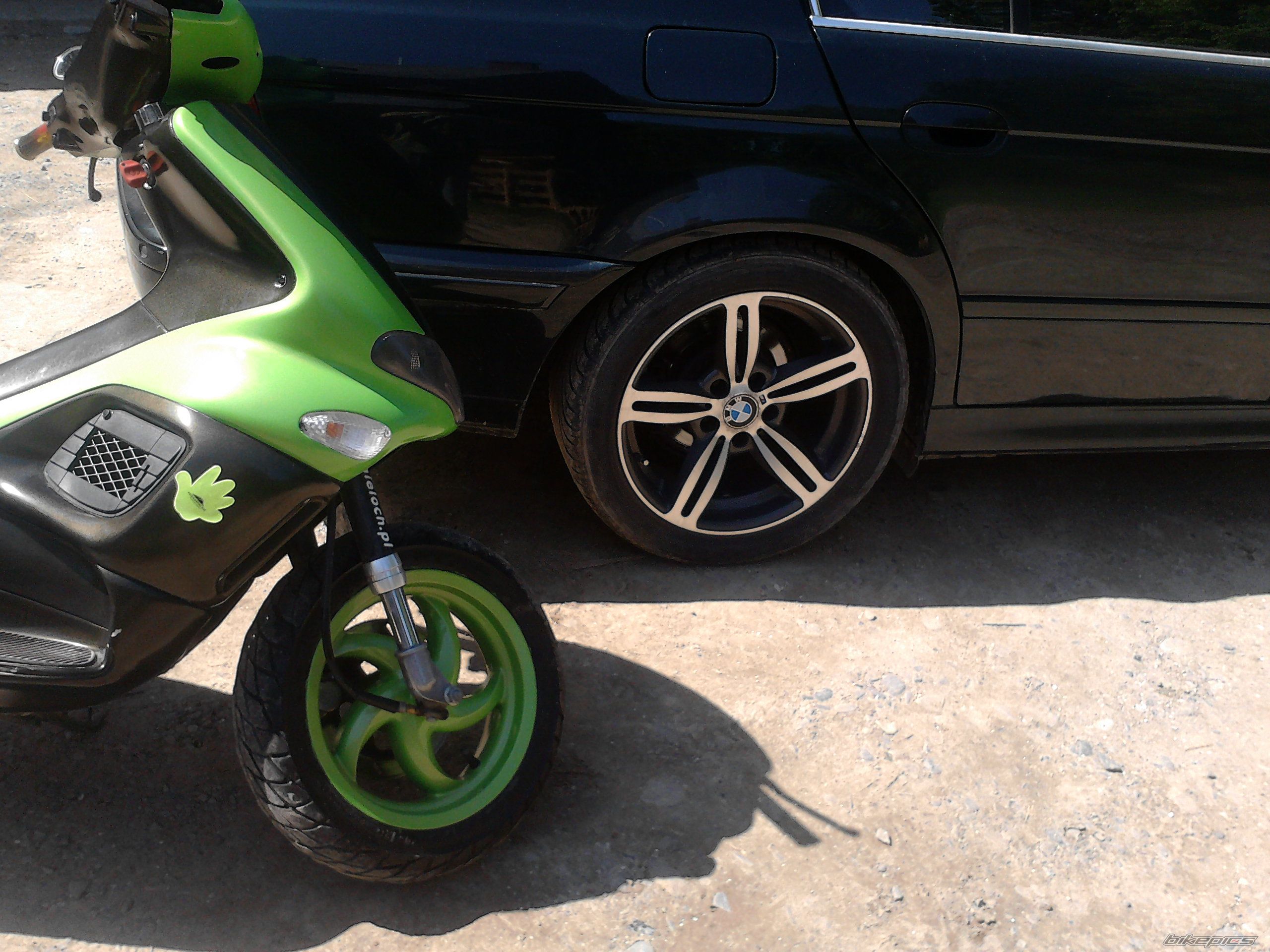 Bike Photo 2403643