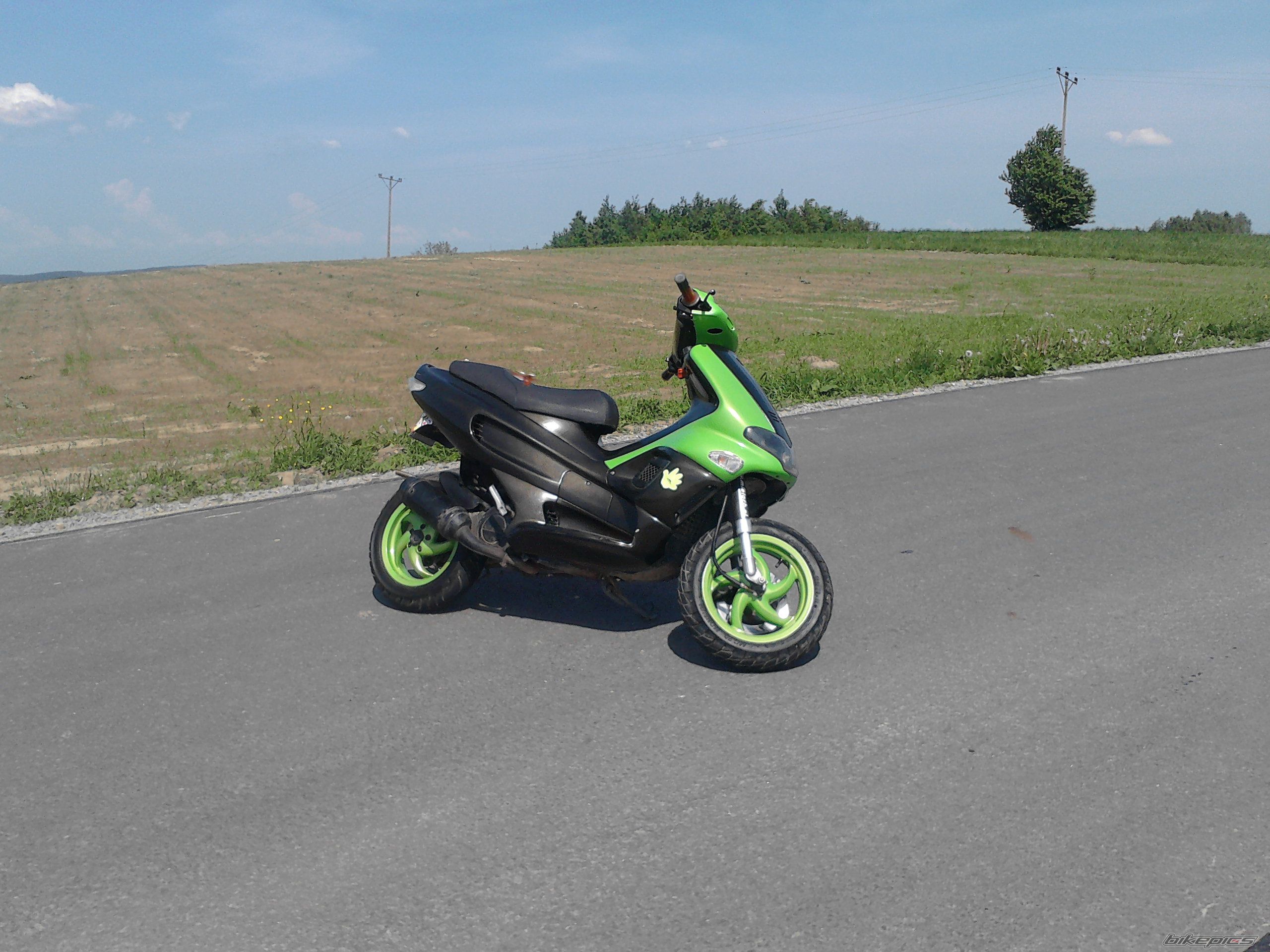 Bike Photo 2403695