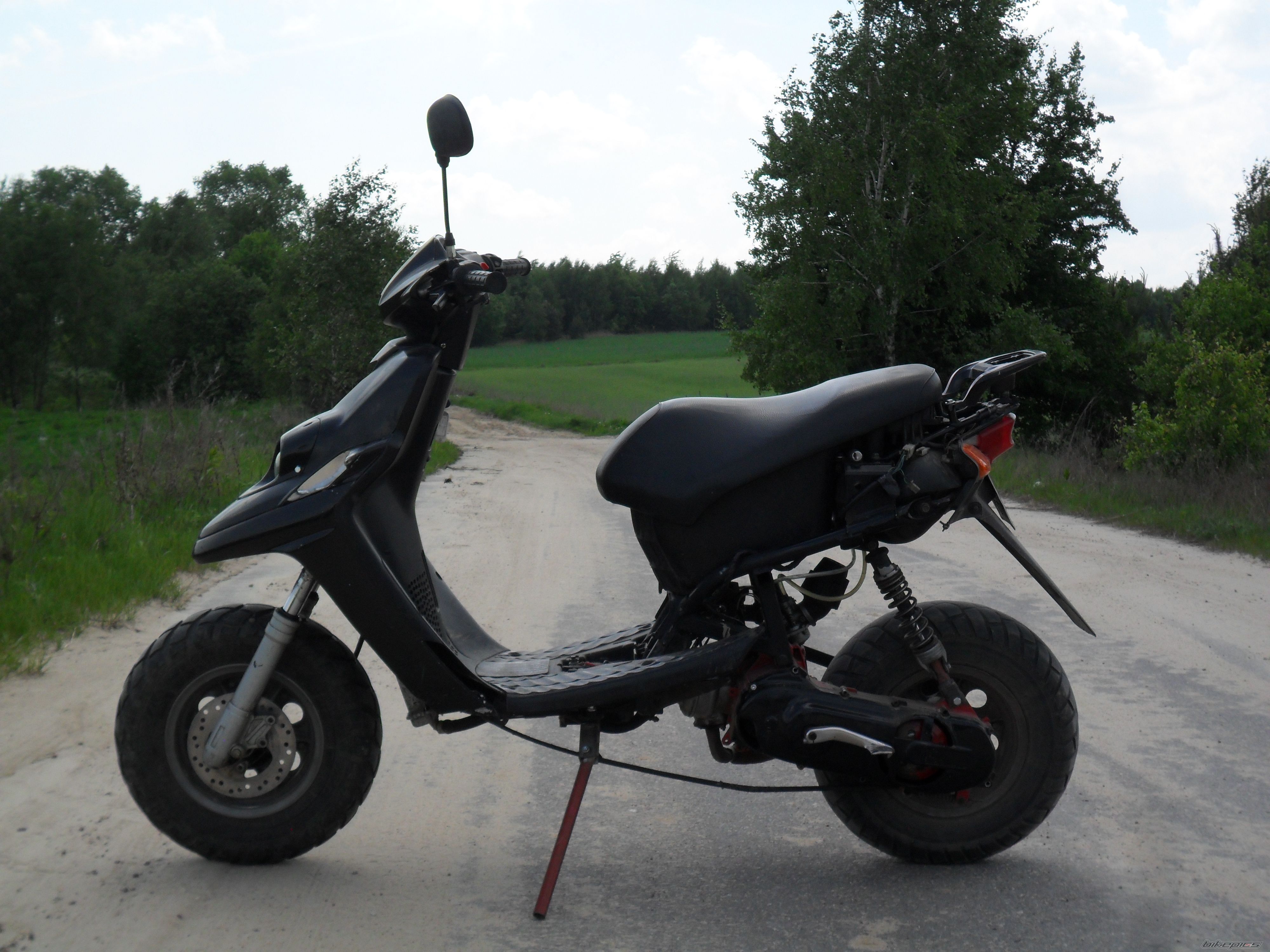 Photo 2403811