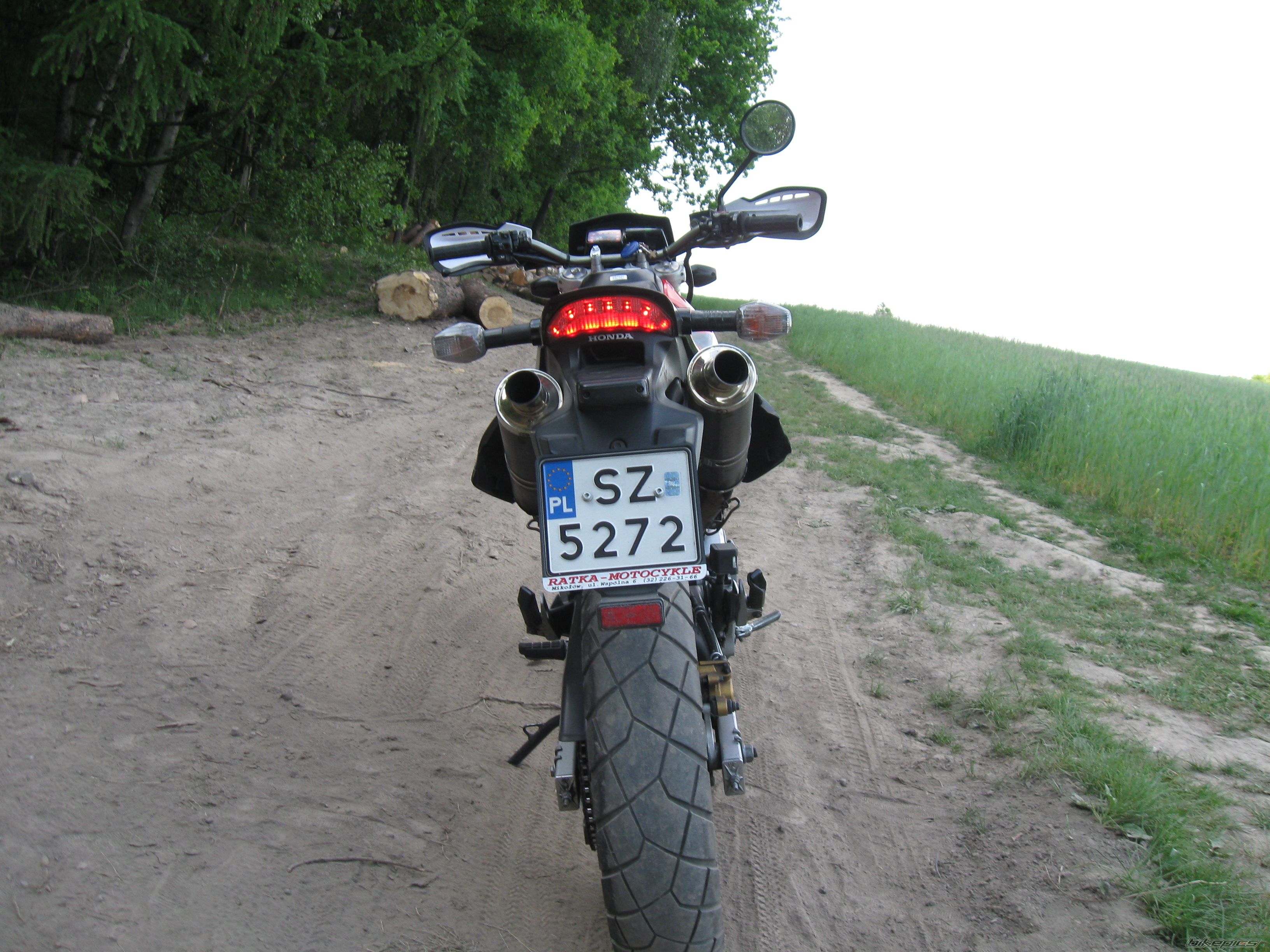 Photo 2403848