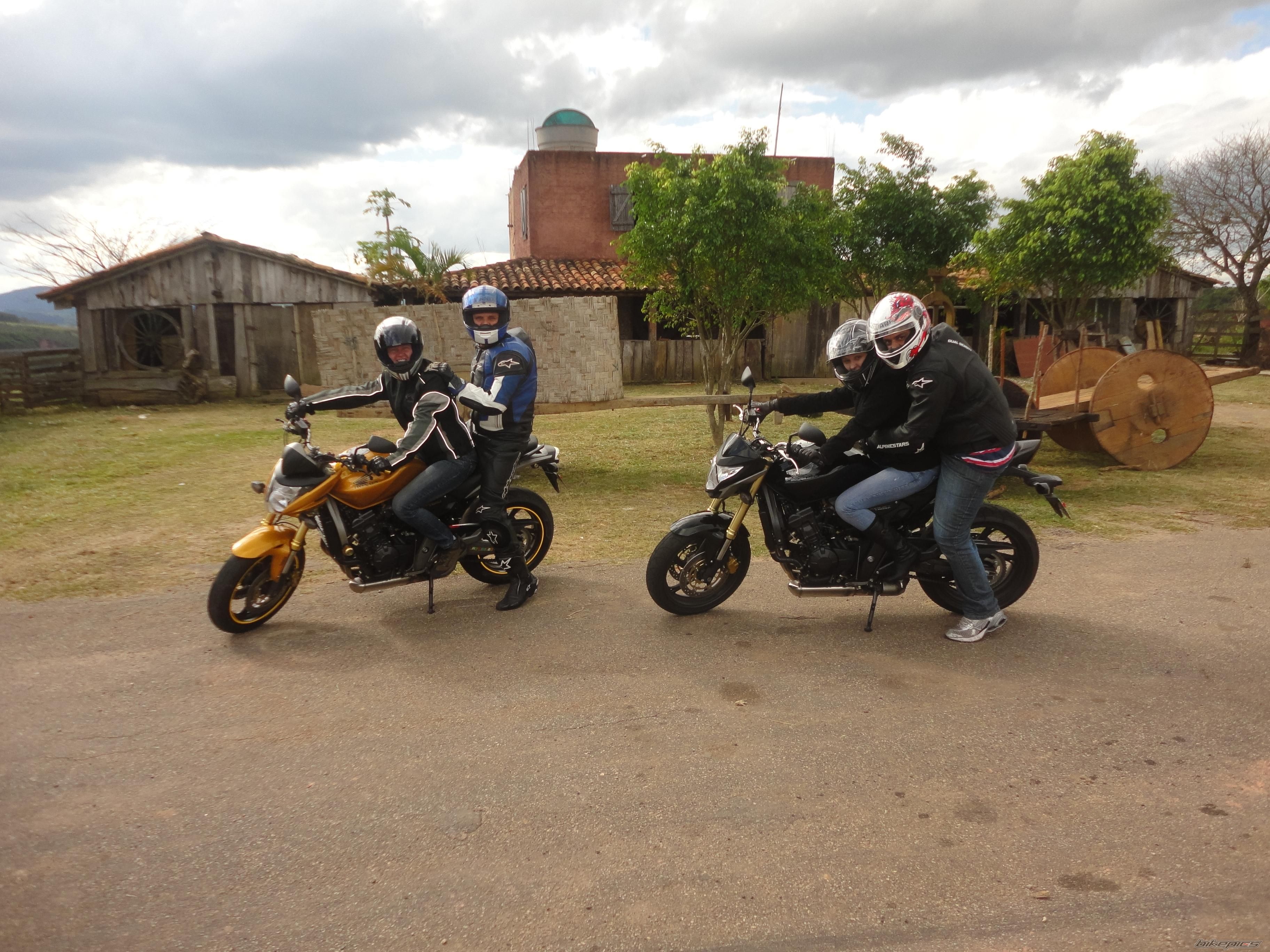 Photo 2403958