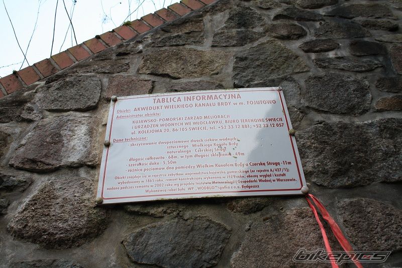 Photo 2403978