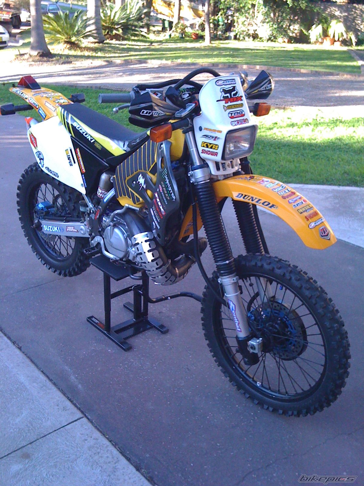 Photo 2404129