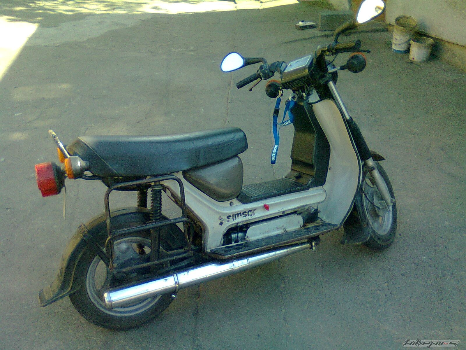 Photo 2404353