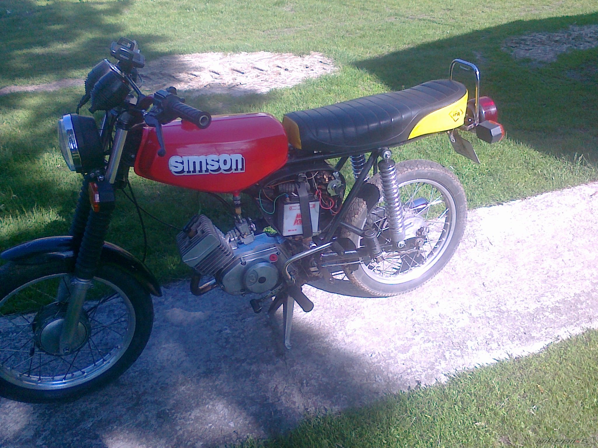 Photo 2404489