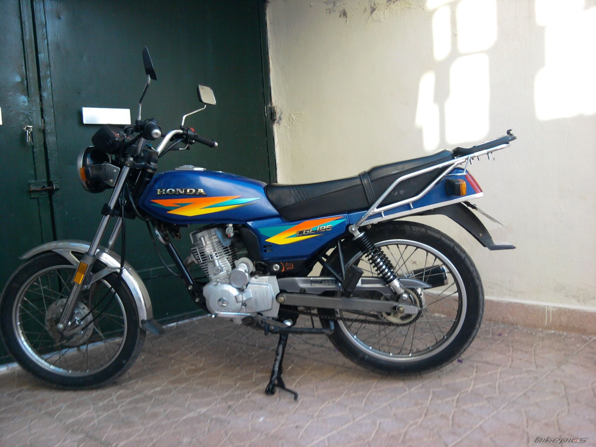 Photo 2404697