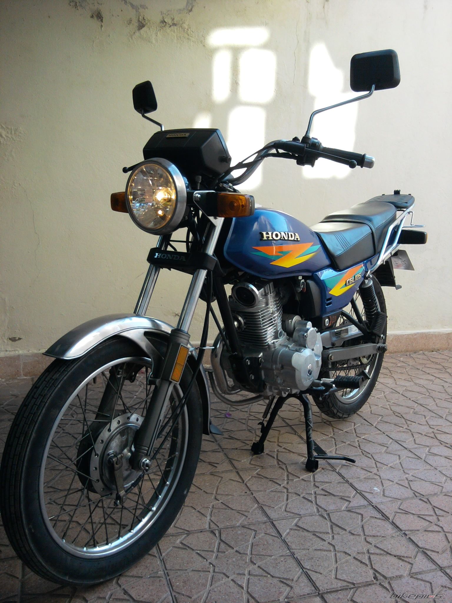 Photo 2404698