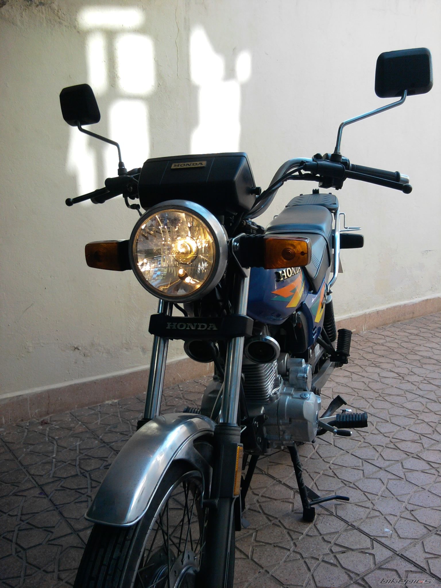 Photo 2404701