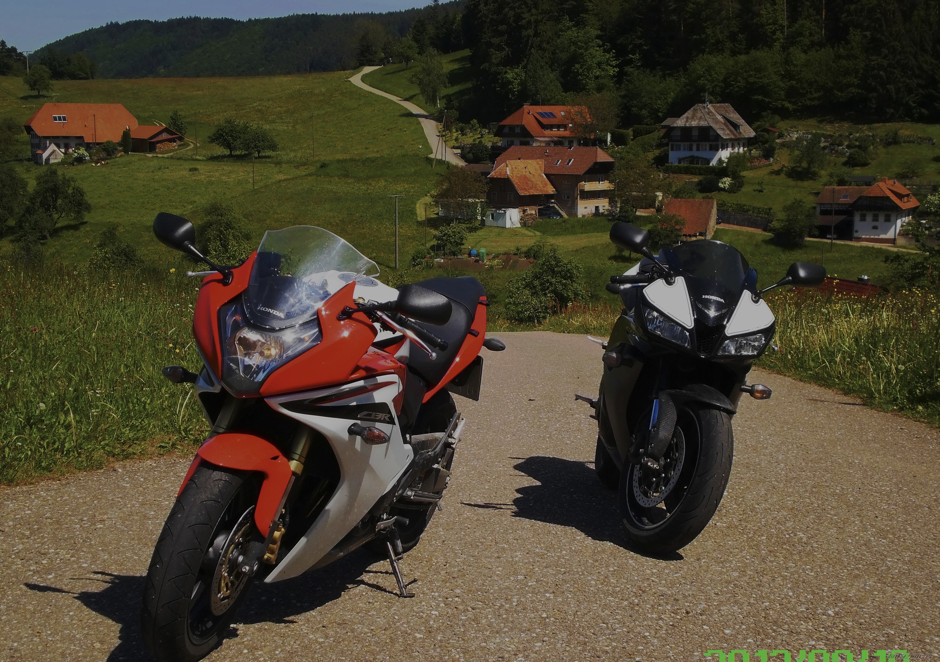 Bike Photo 2404723