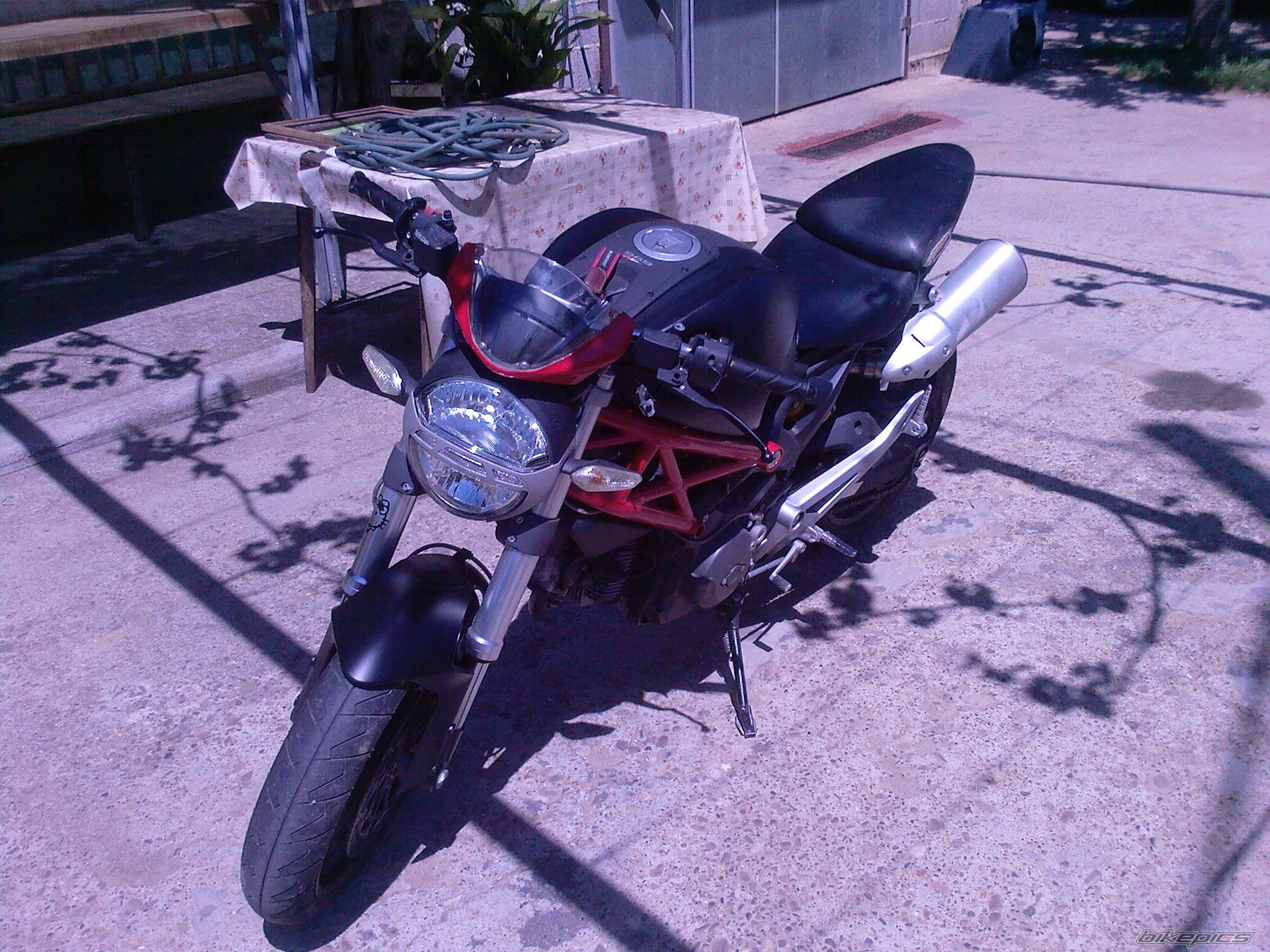 Photo 2404775