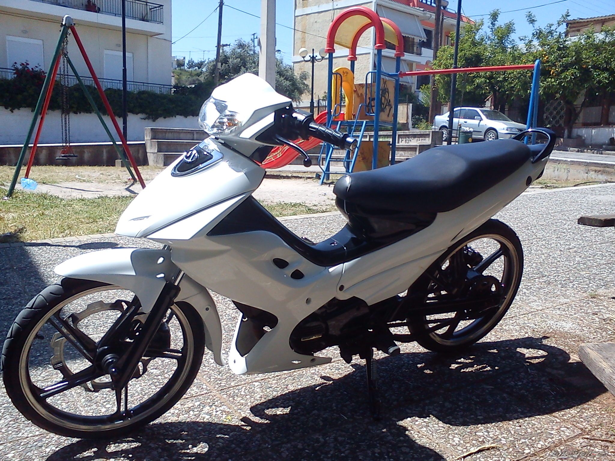 Photo 2404852