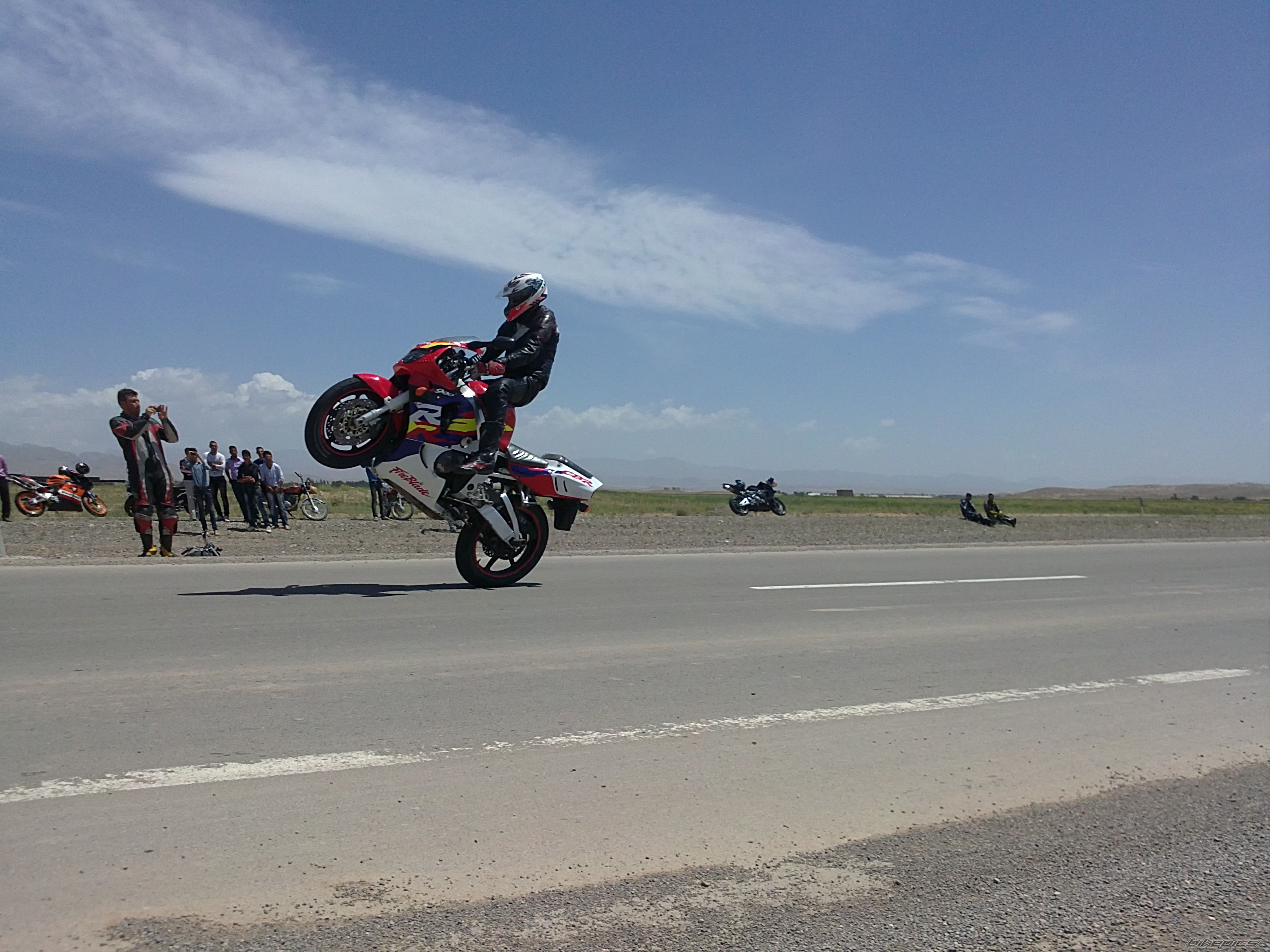 Bike Photo 2404861