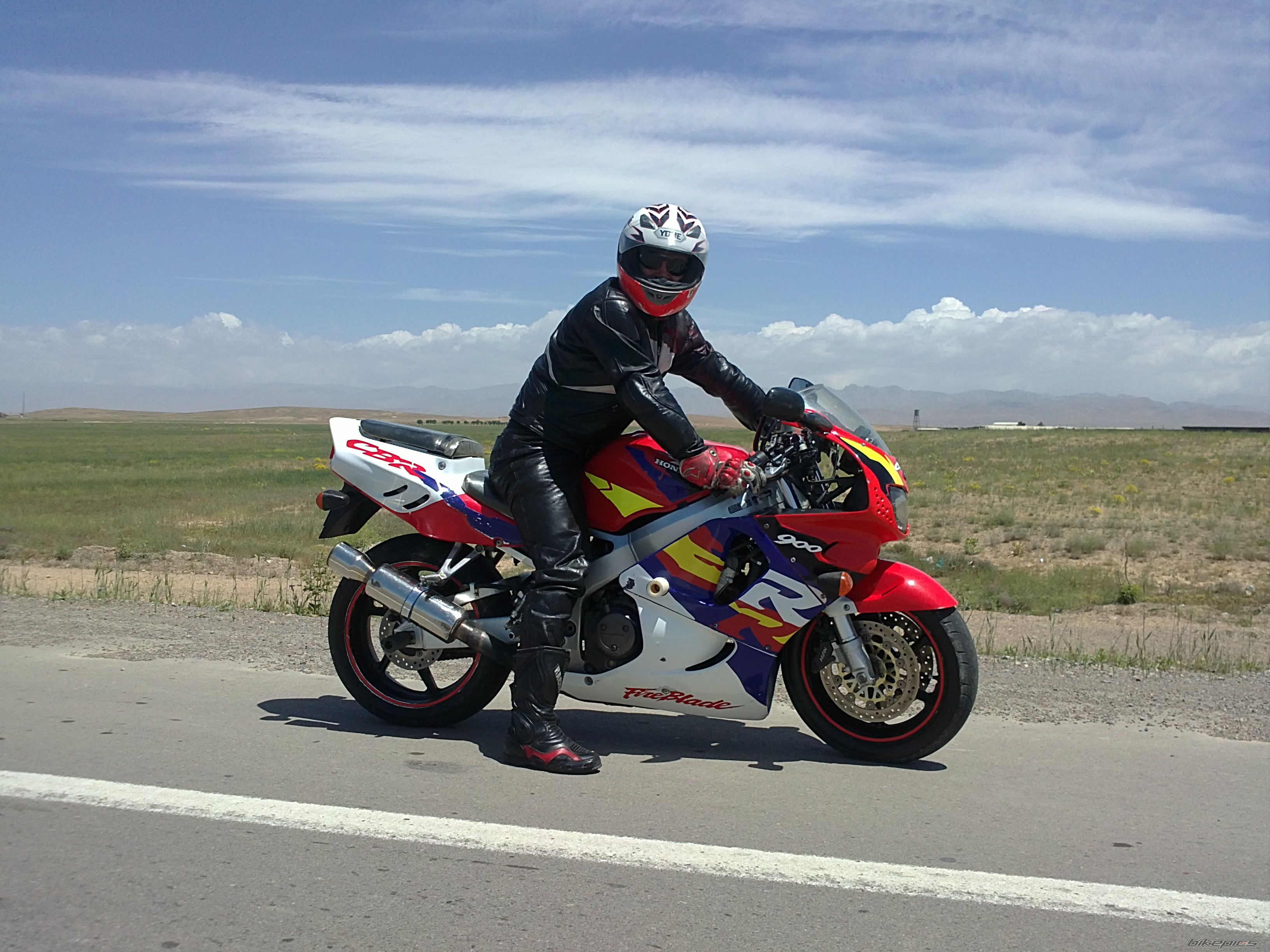 Photo 2404862