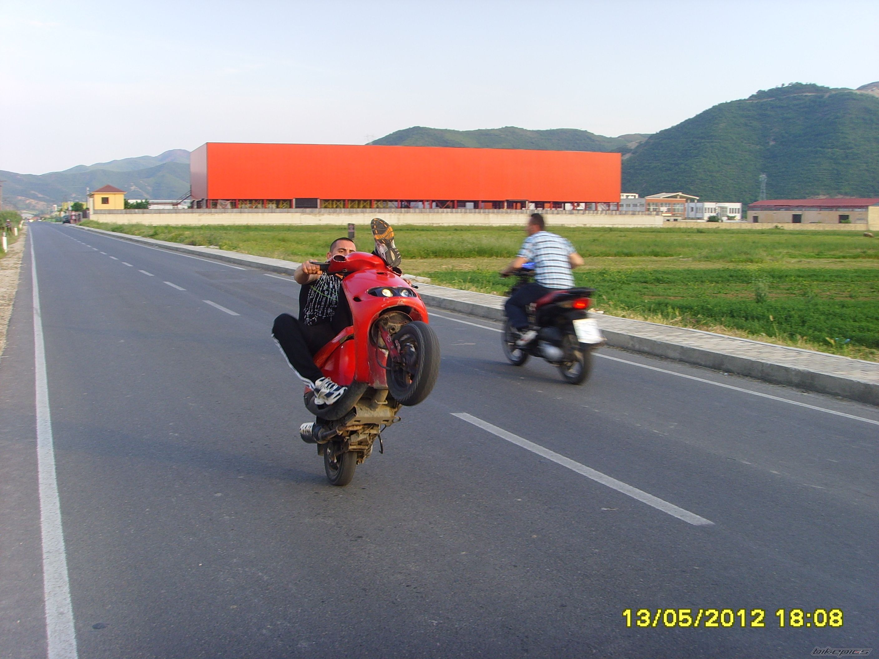 Photo 2404929
