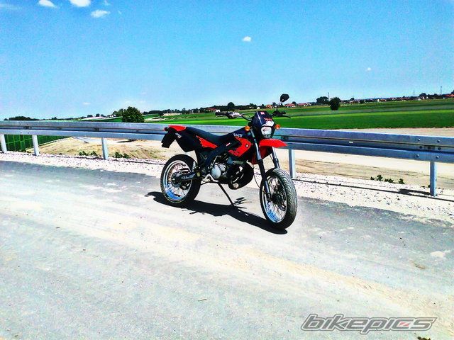 Photo 2404999