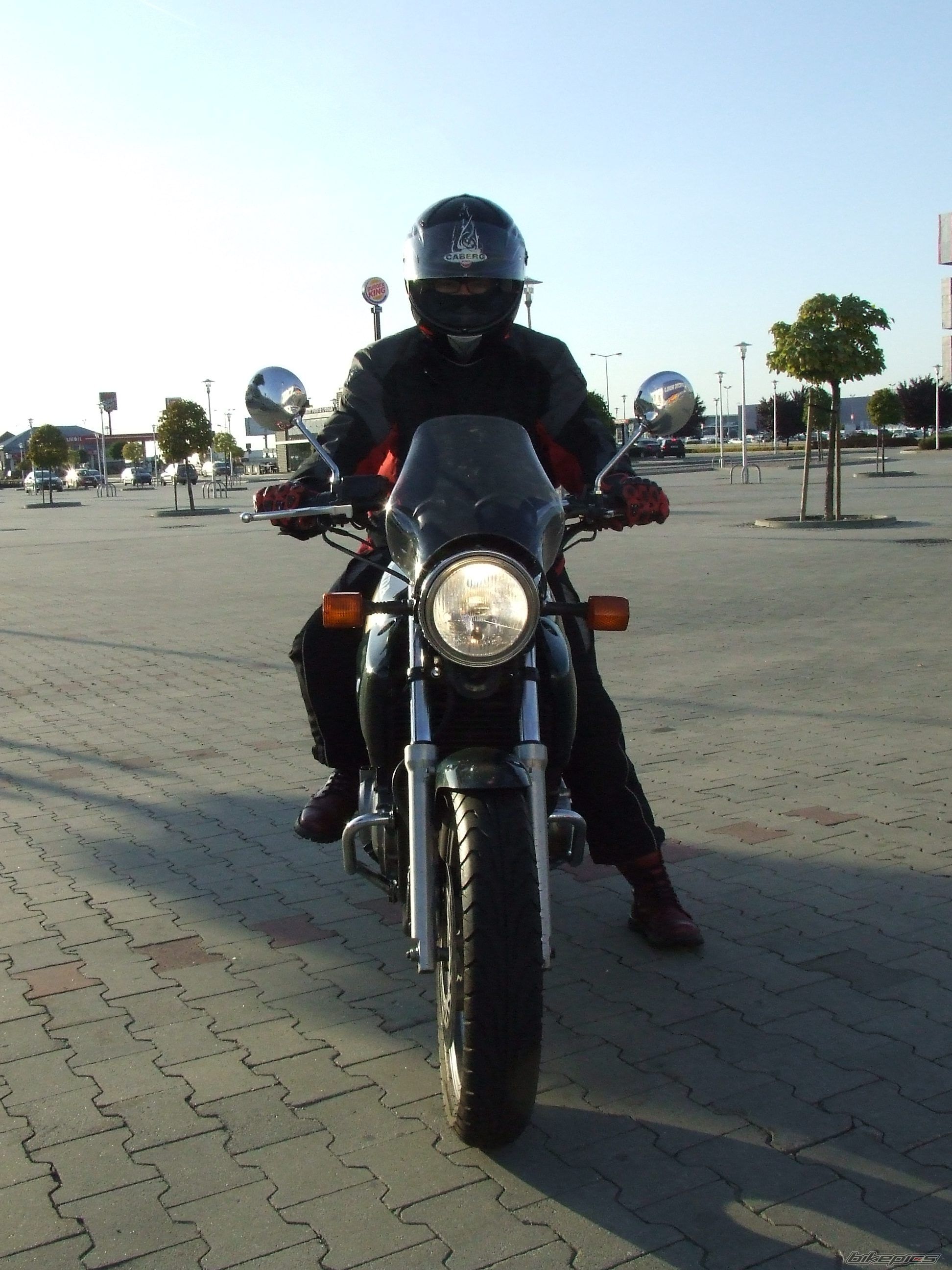 Photo 2405278