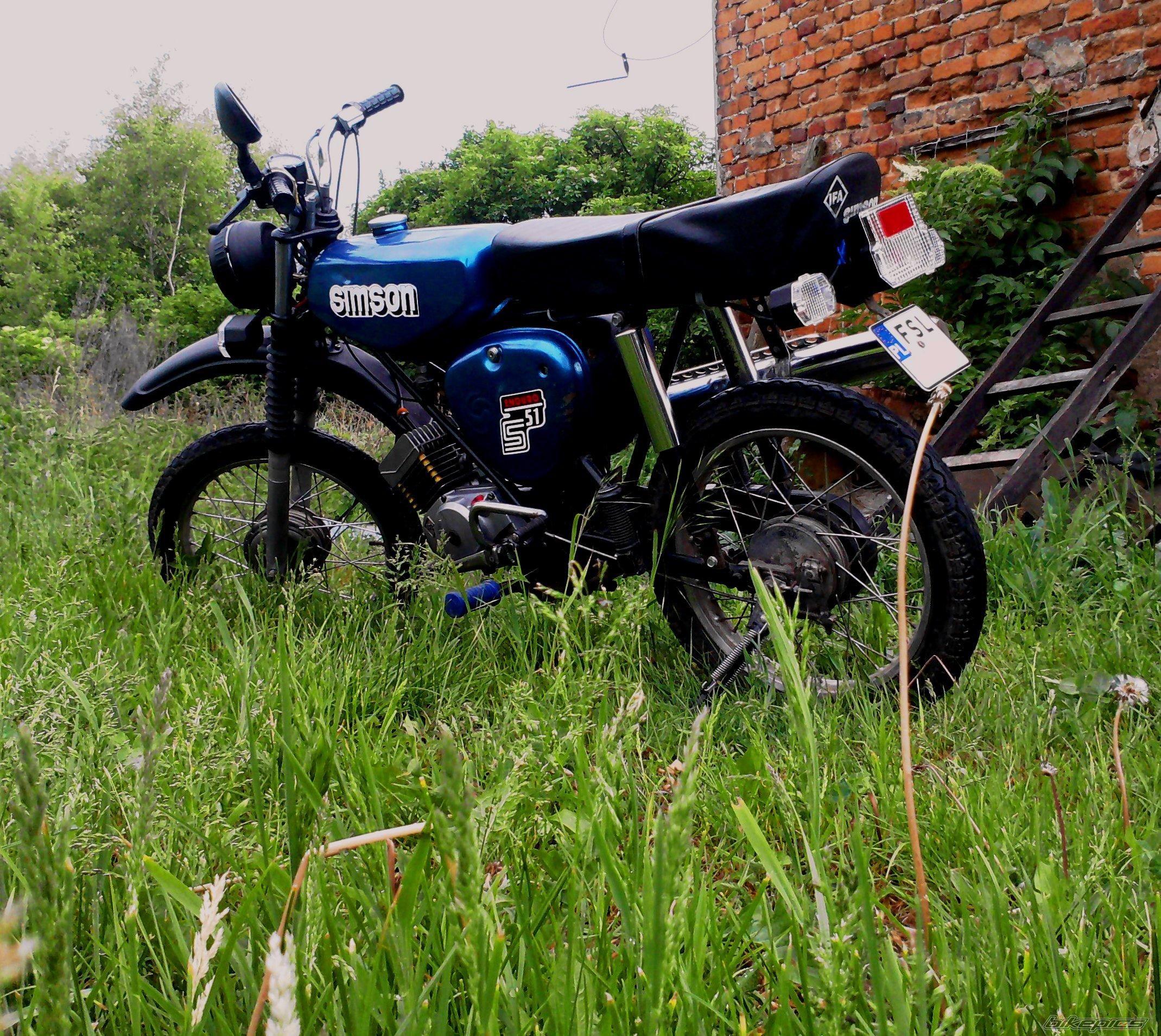 Photo 2405631