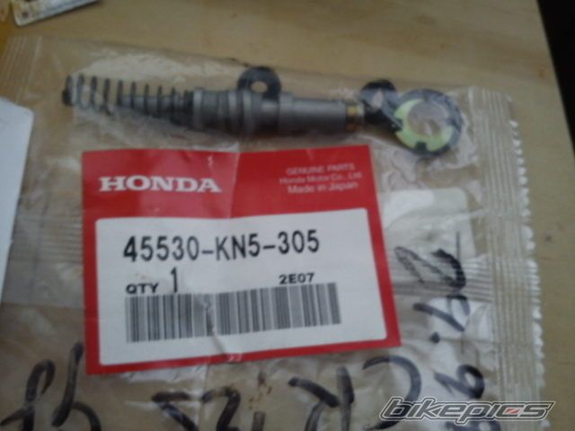 Photo 2405697