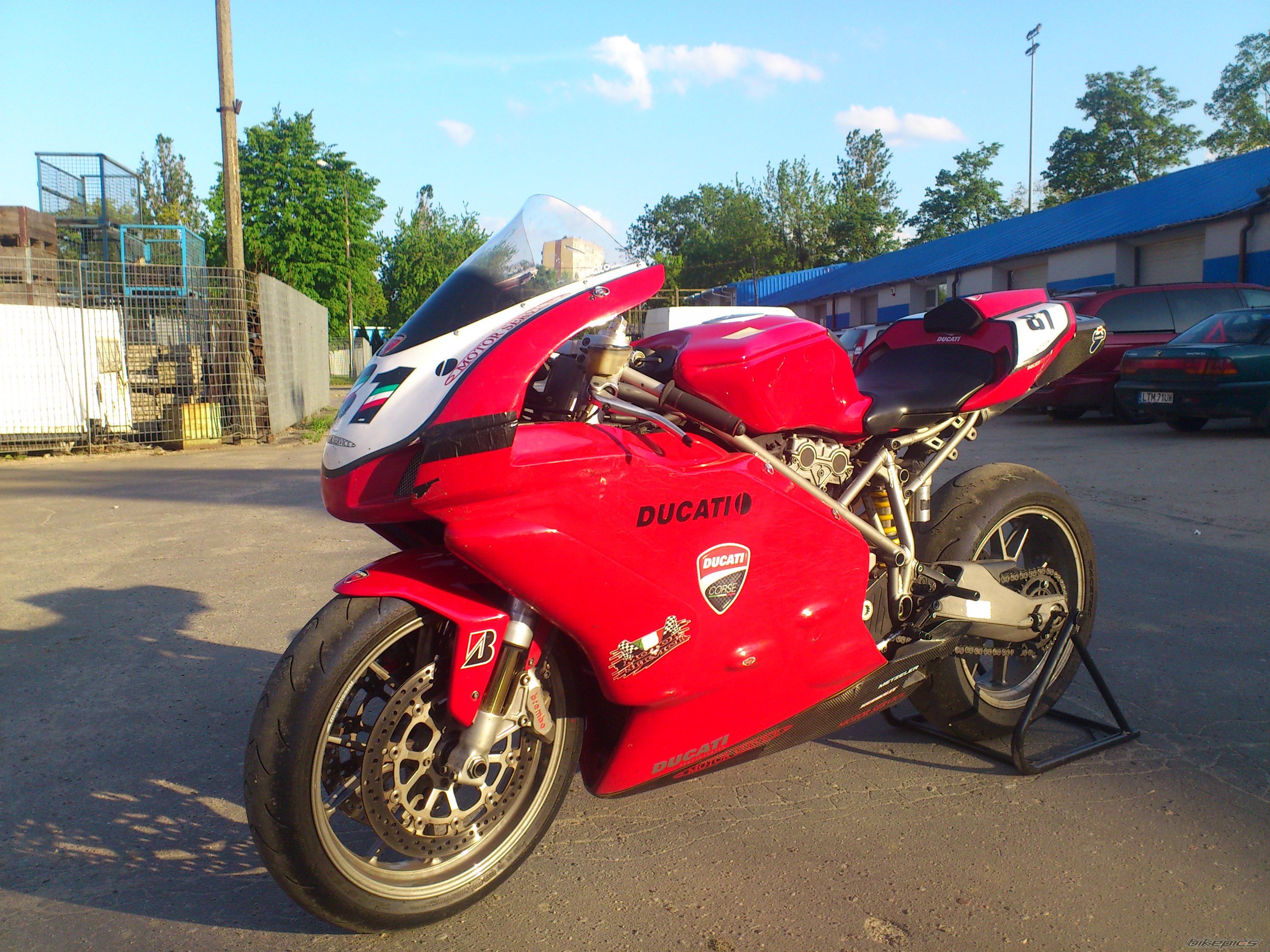 Photo 2405699