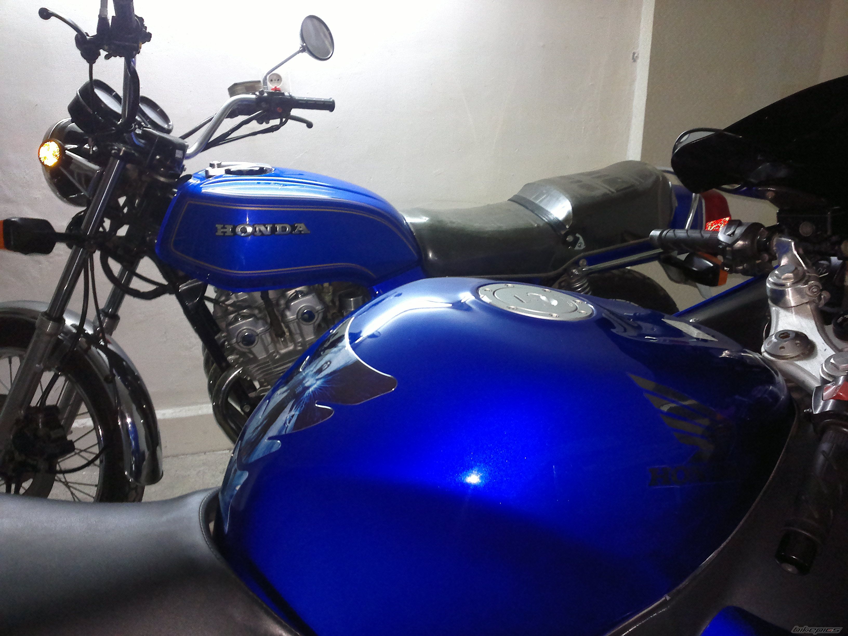 Photo 2405793