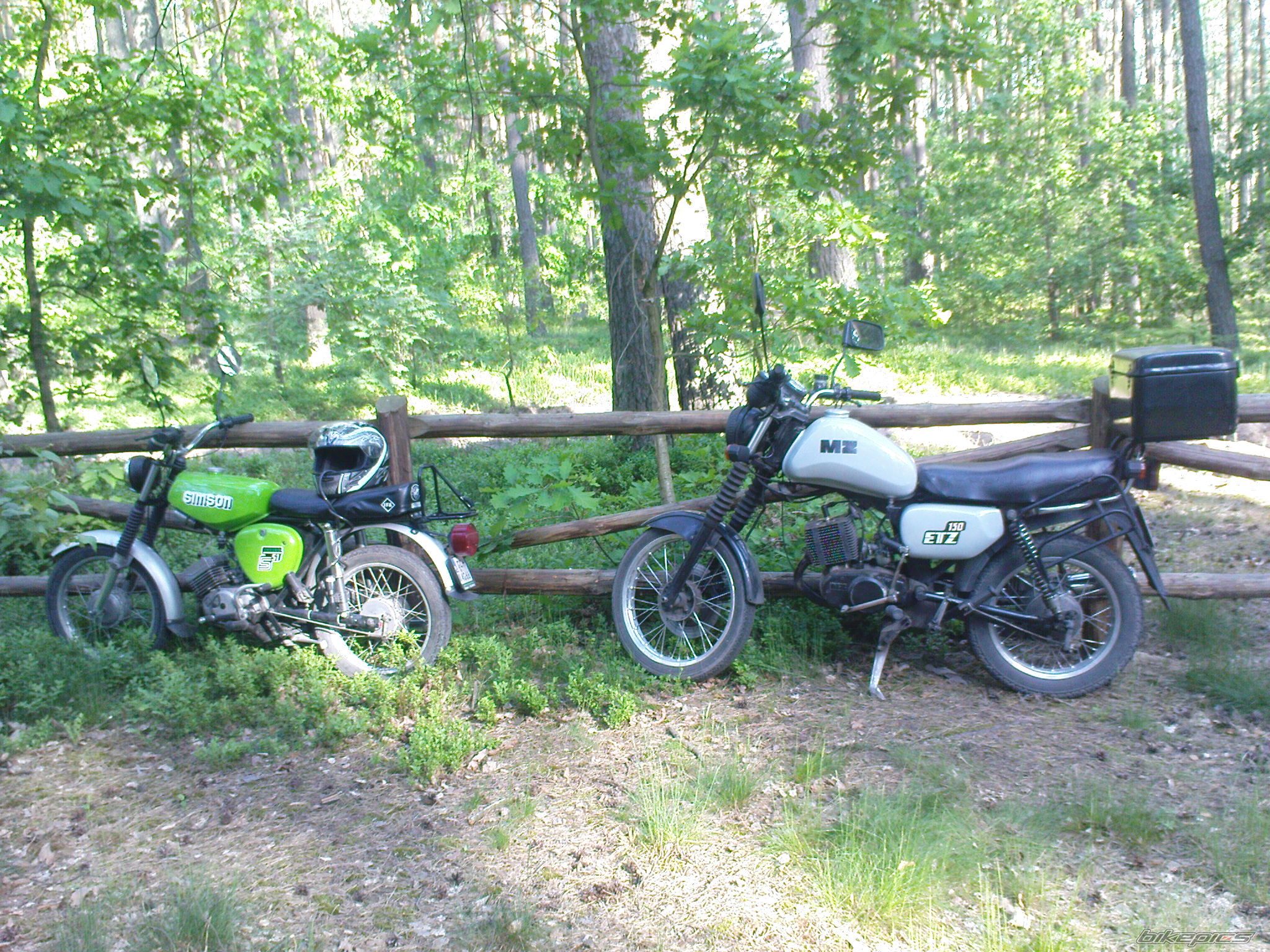 Photo 2405994