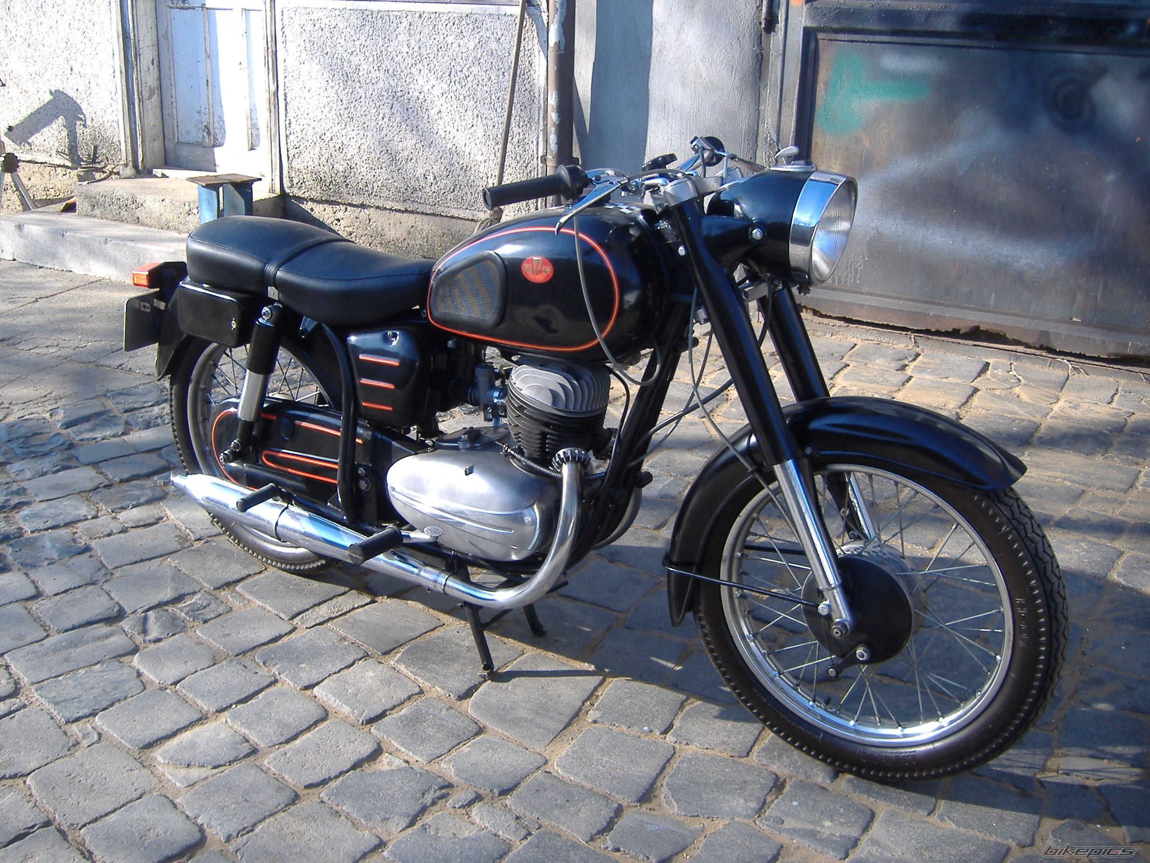 Bike Photo 2406031