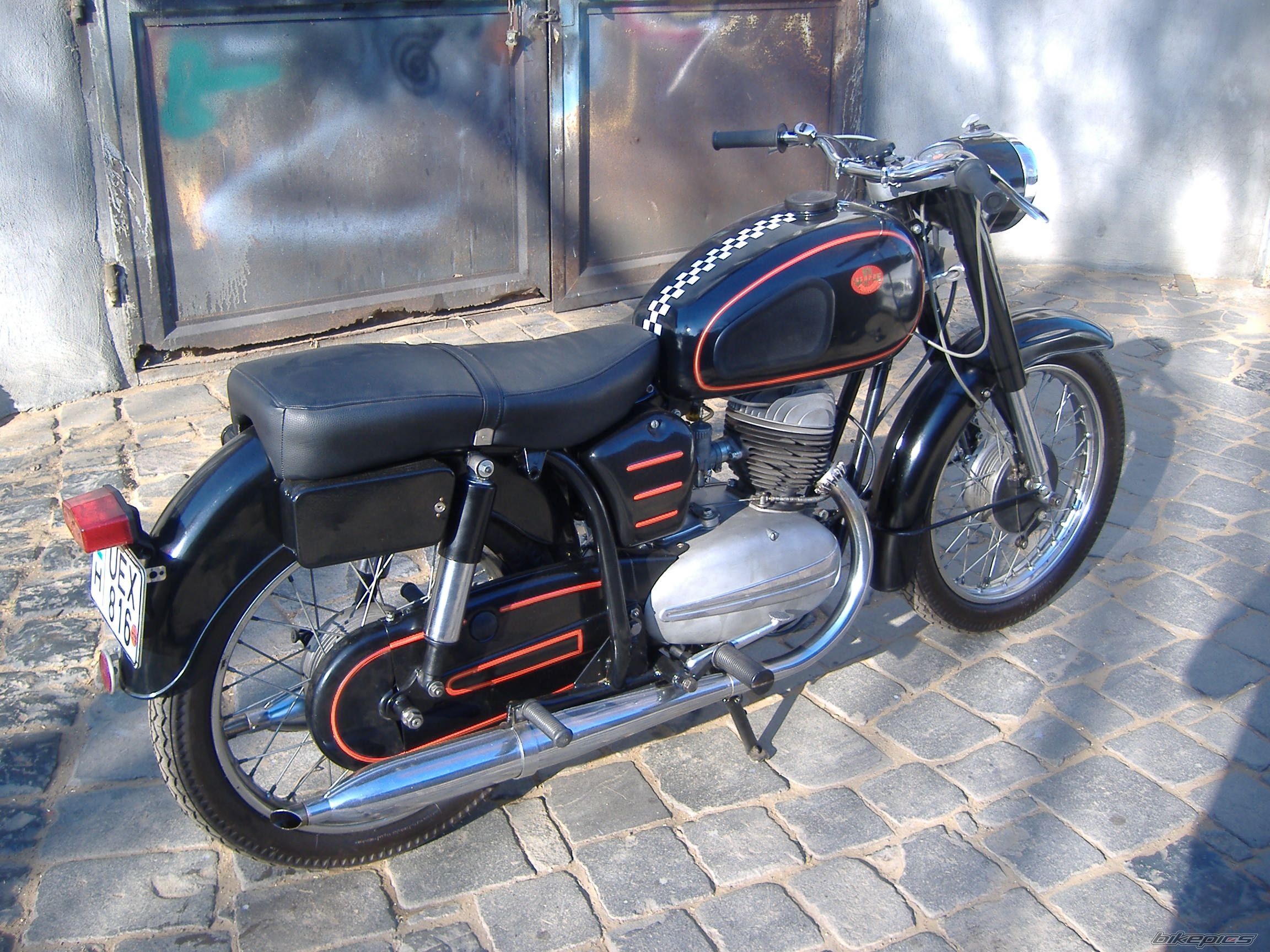 Bike Photo 2406037