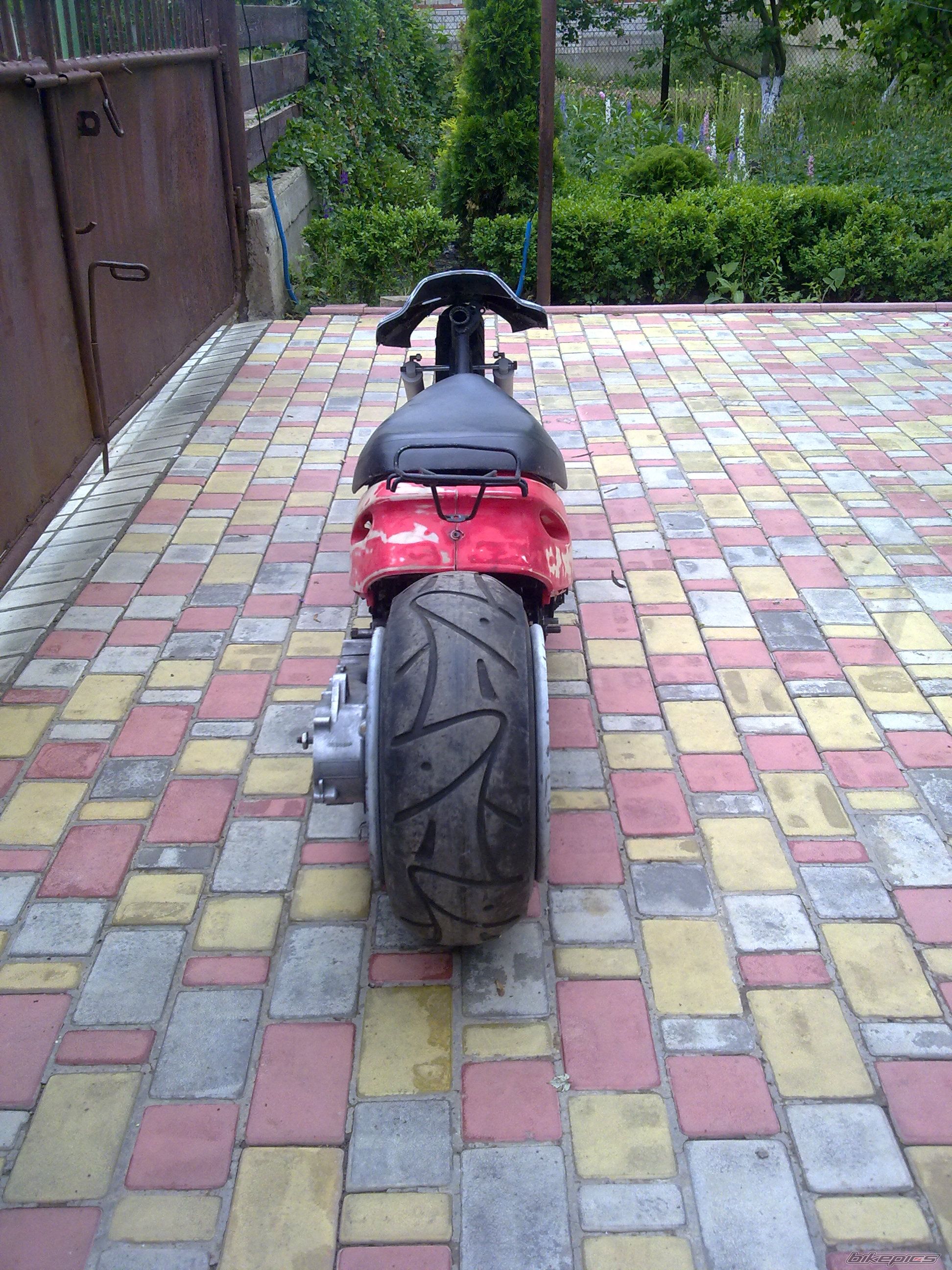 Photo 2406354