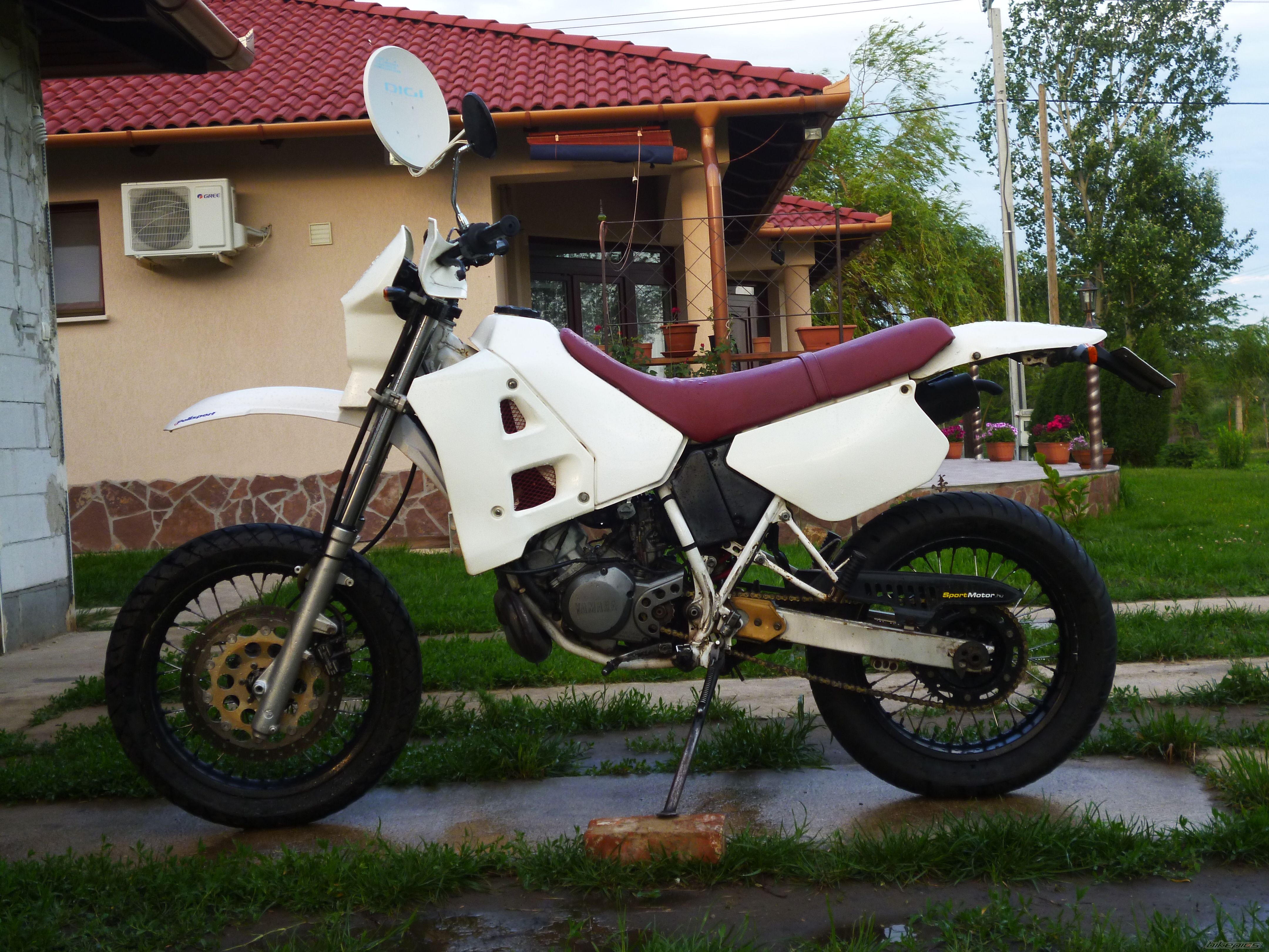Photo 2406369