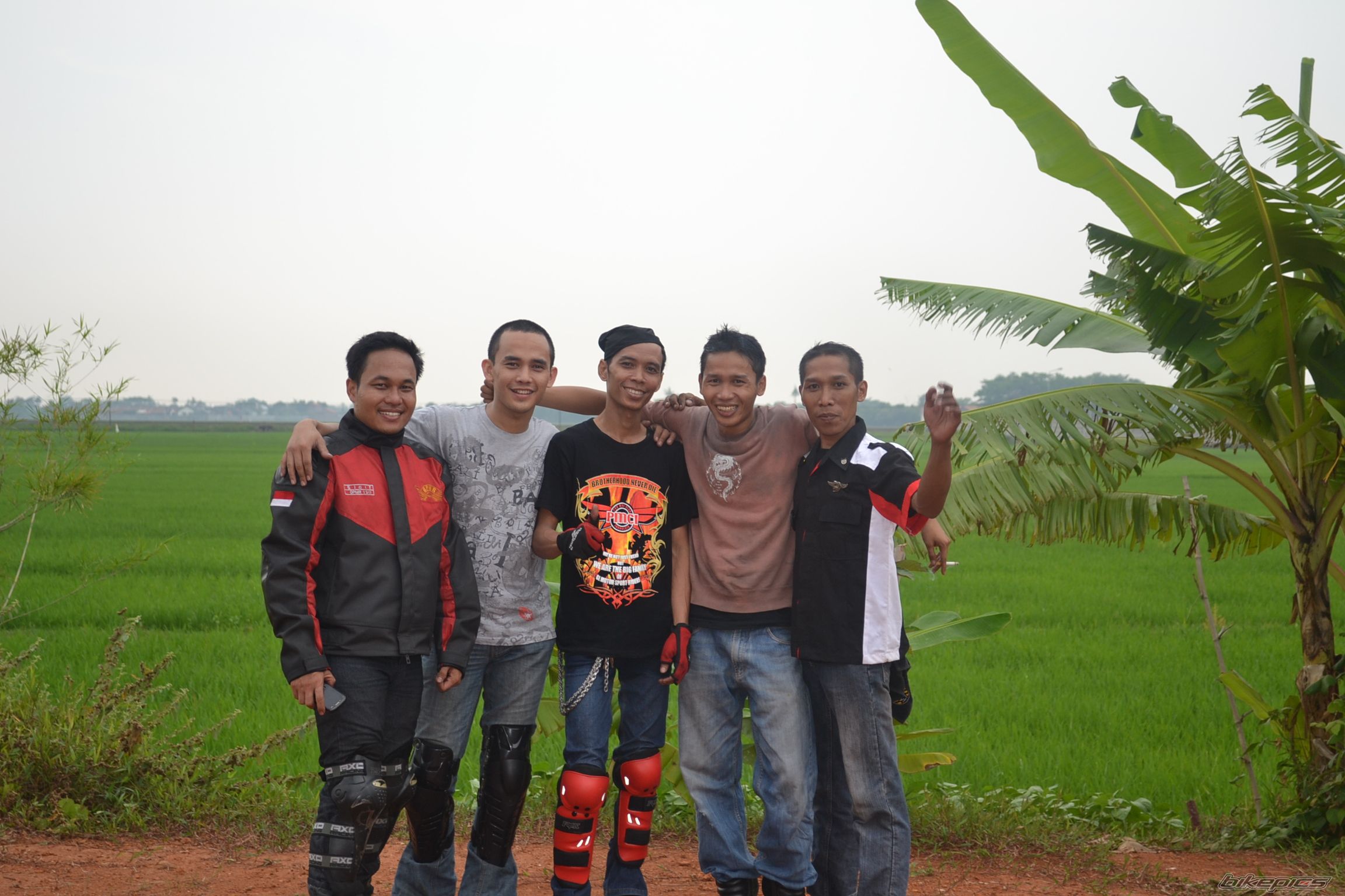Bike Photo 2406379