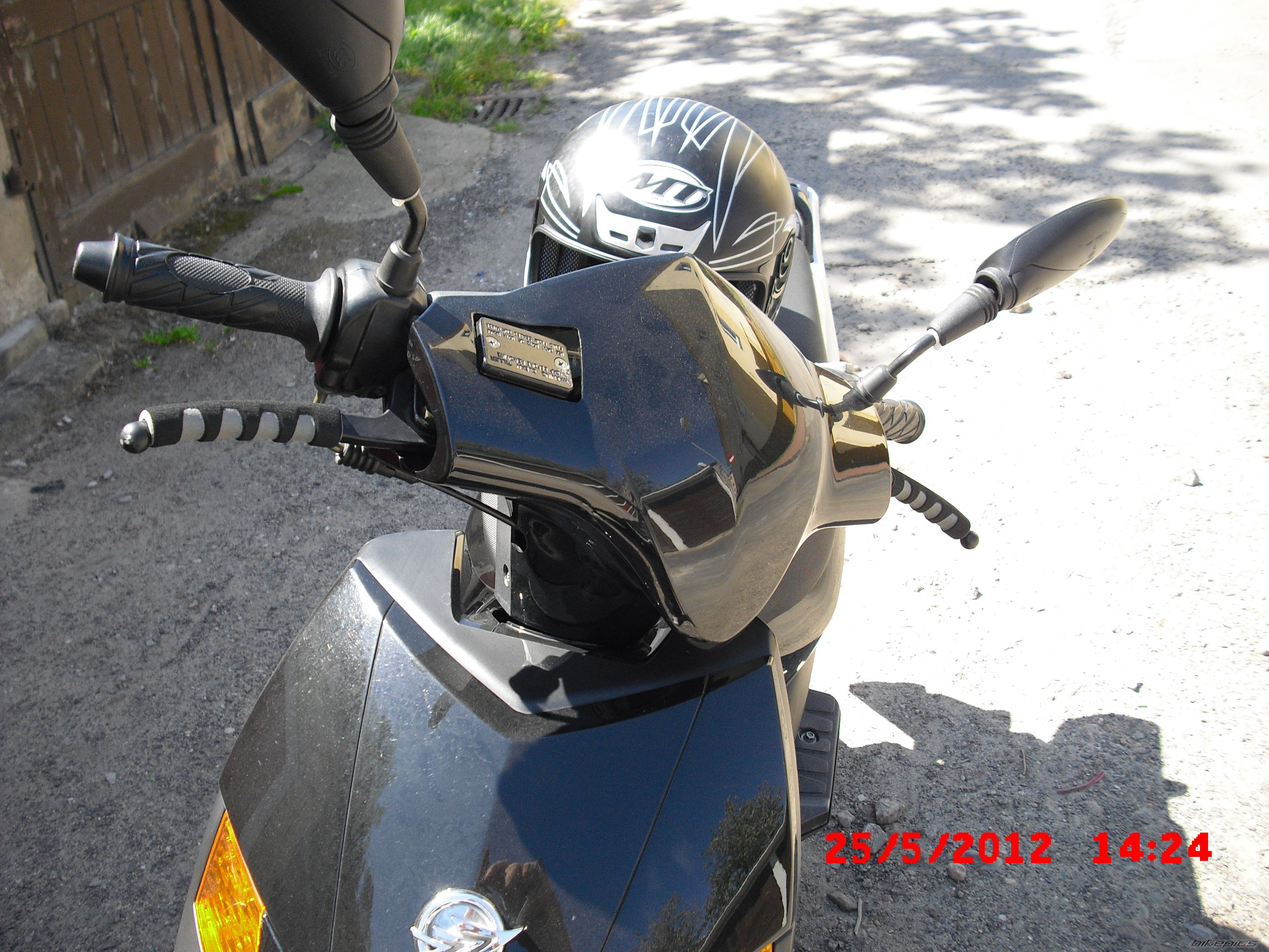 Photo 2406384