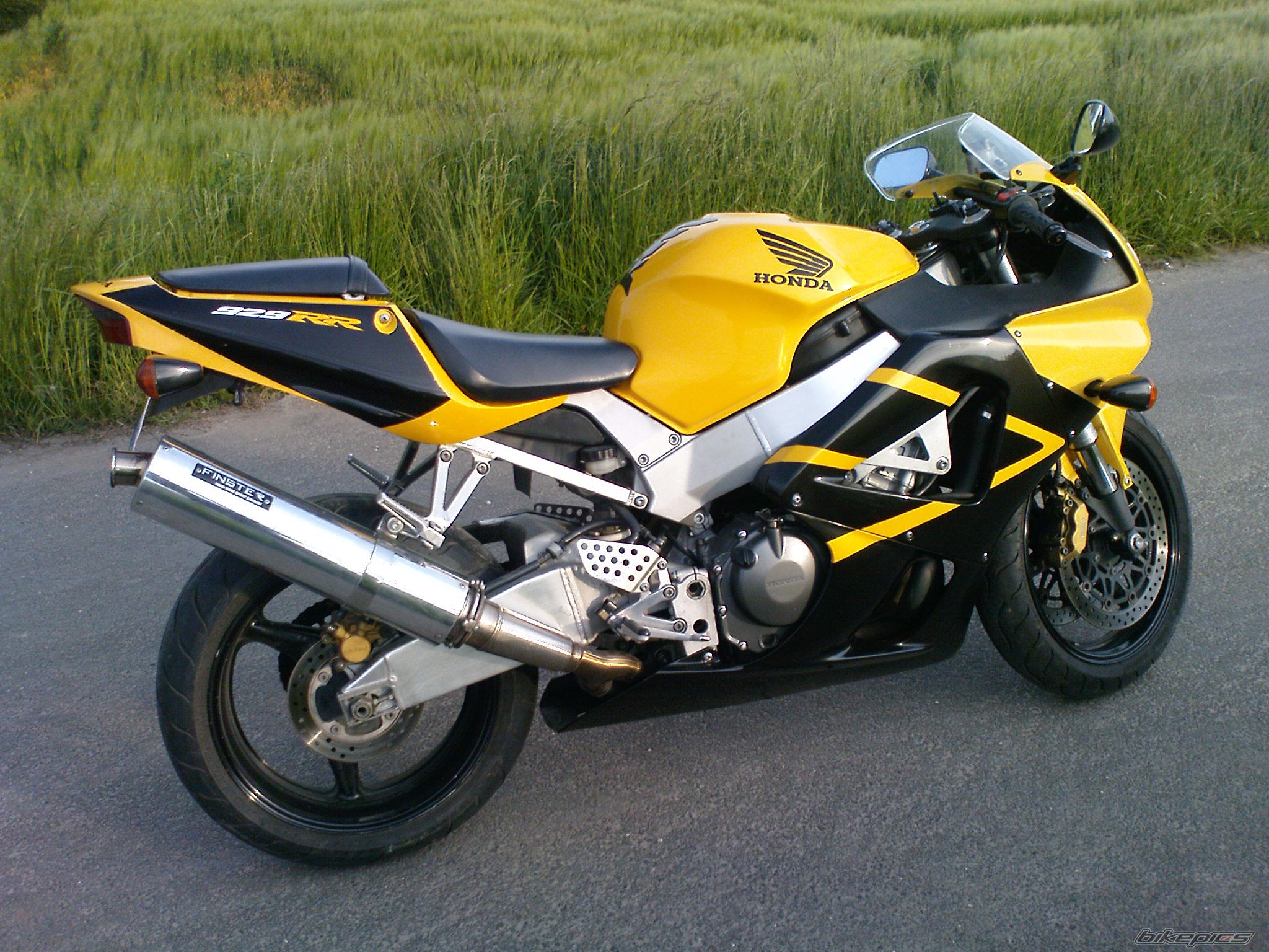Photo 2406469