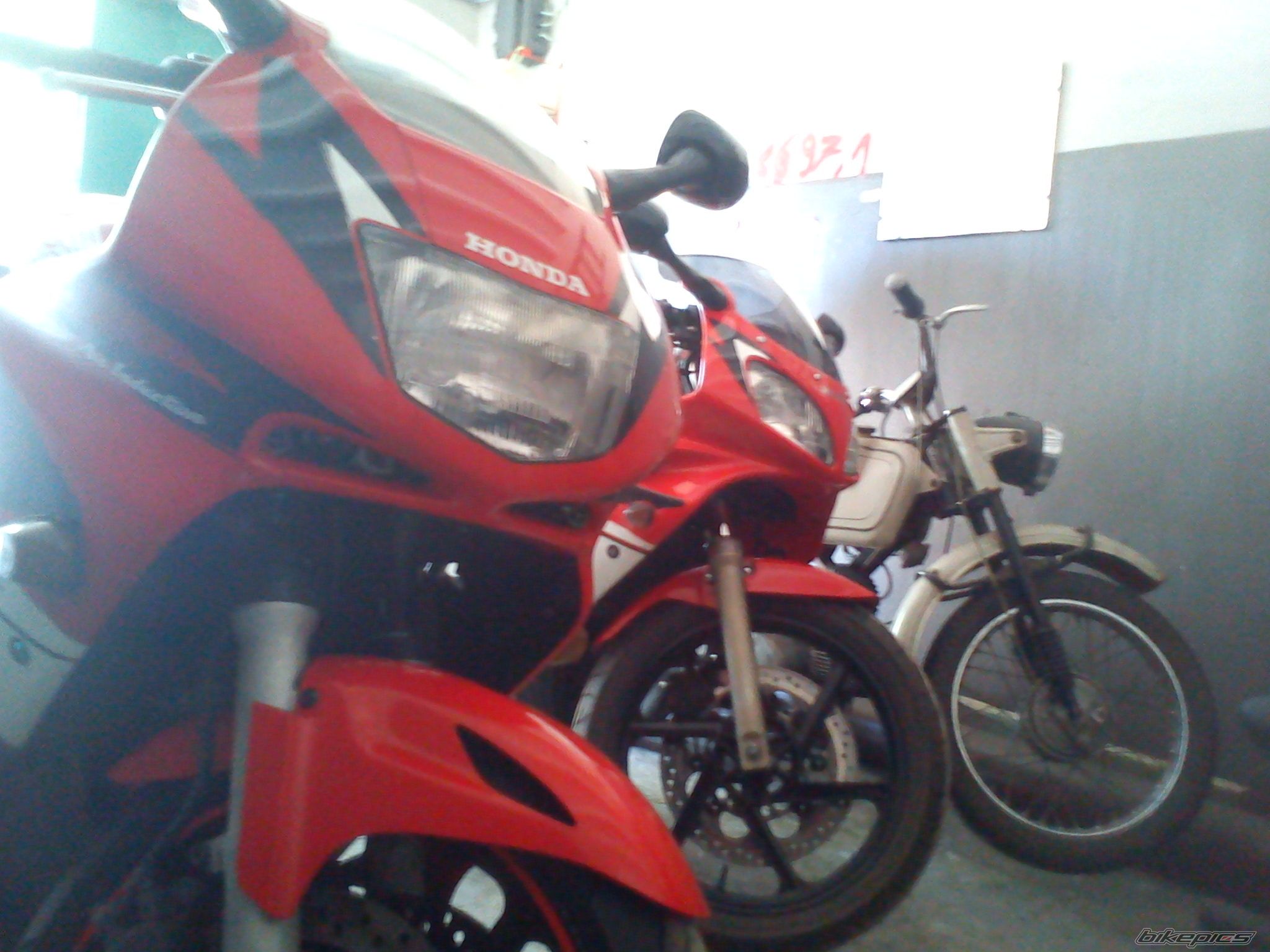 Photo 2406550