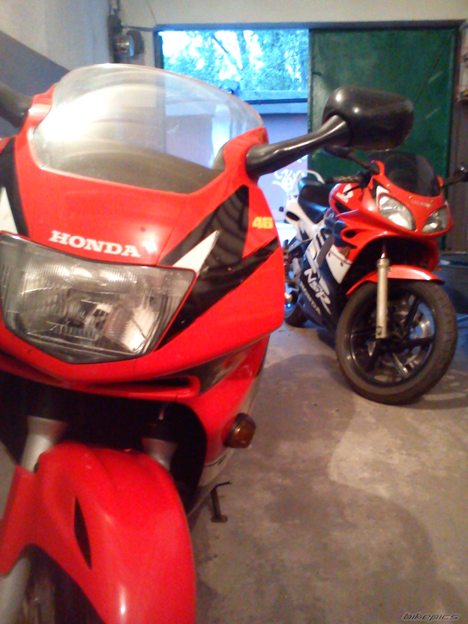 Photo 2406552