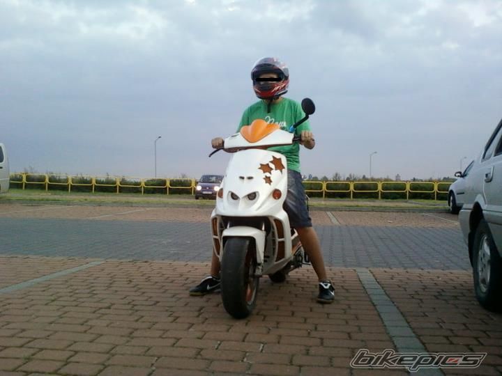 Photo 2406555