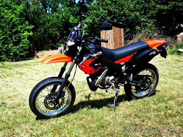 Photo 2406851
