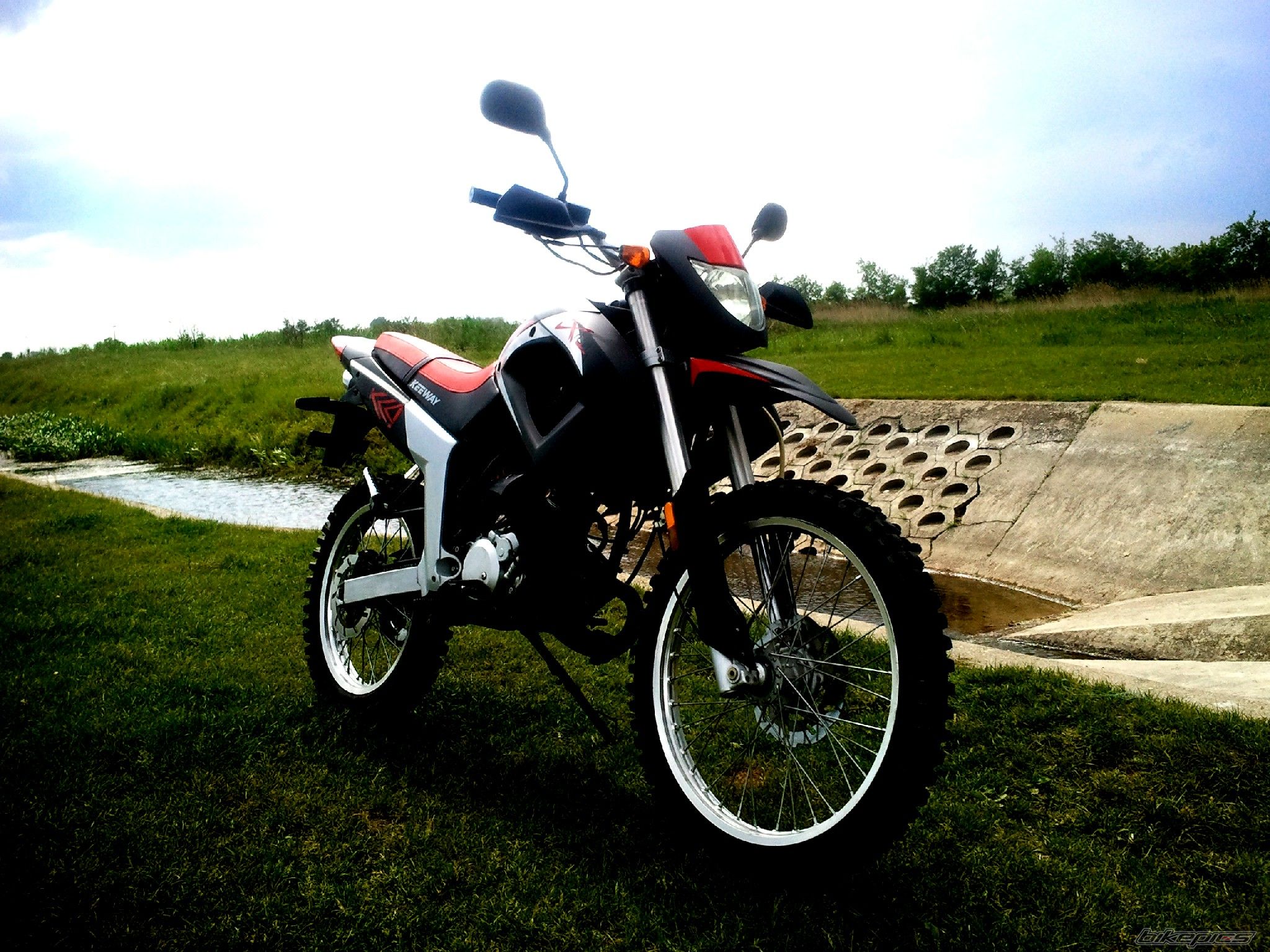 Bike Photo 2406923
